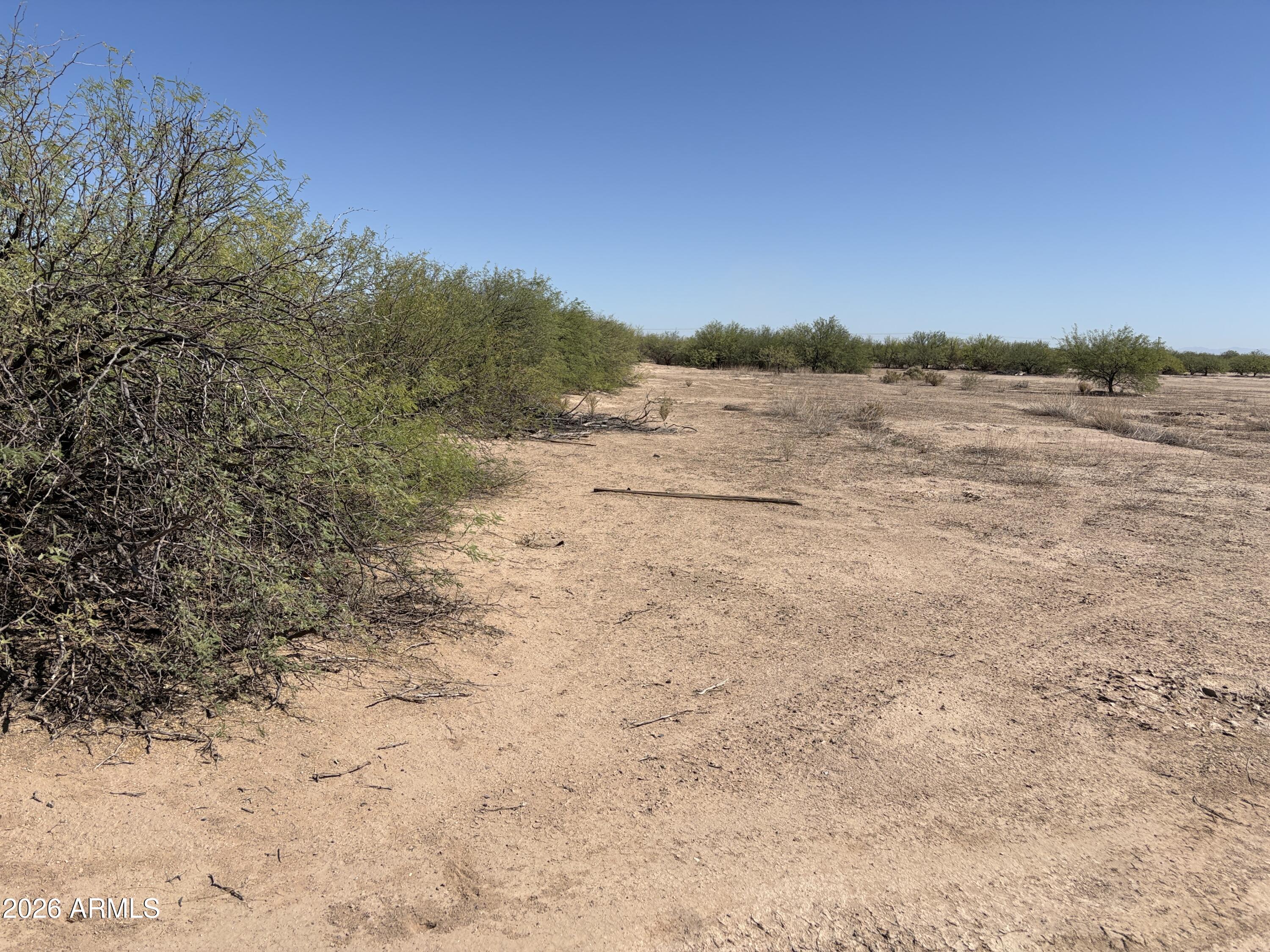 TOLTEC/ARIZONA VALLEY UNIT EIGHTEEN - Land