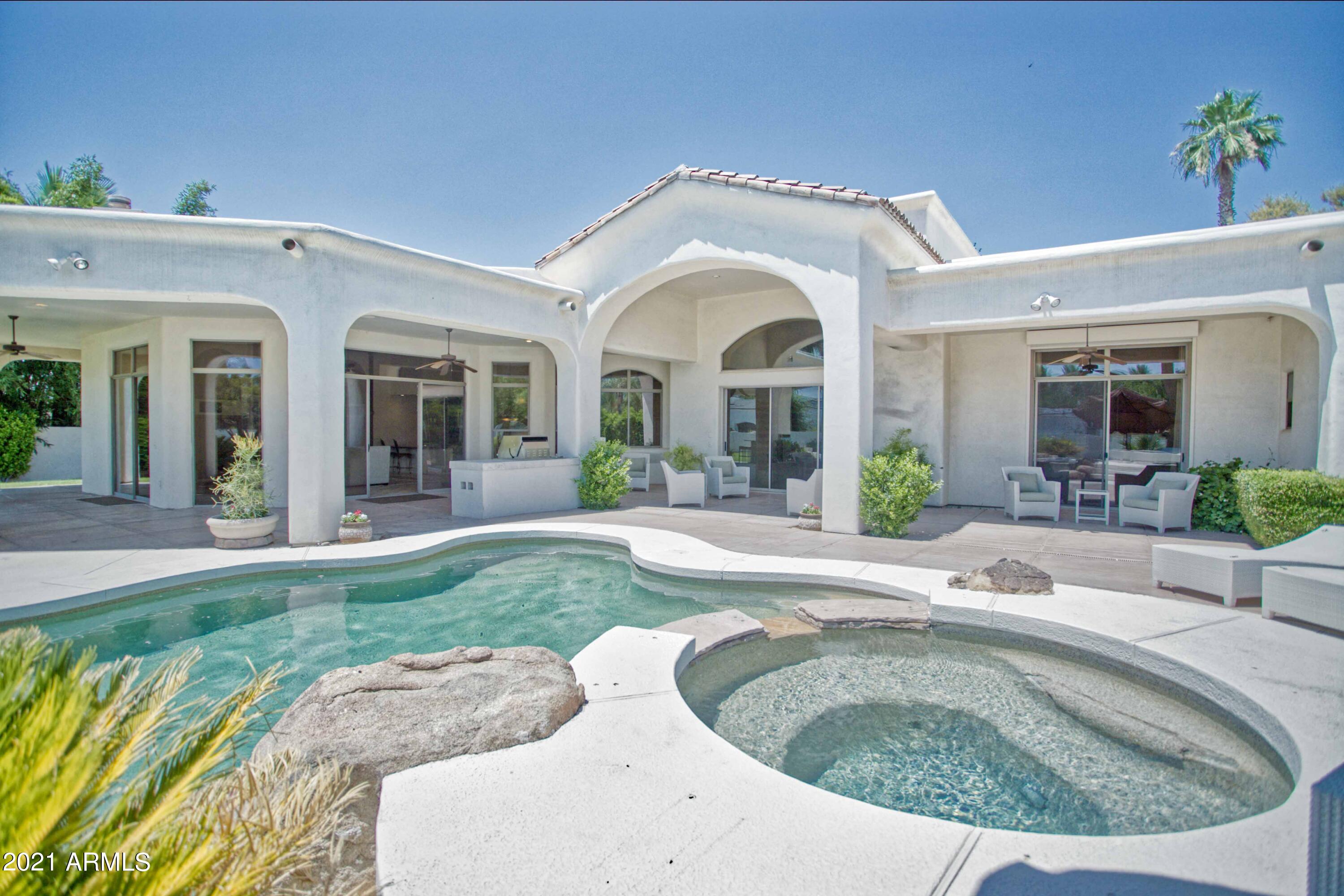 Paradise Valley - Residential
