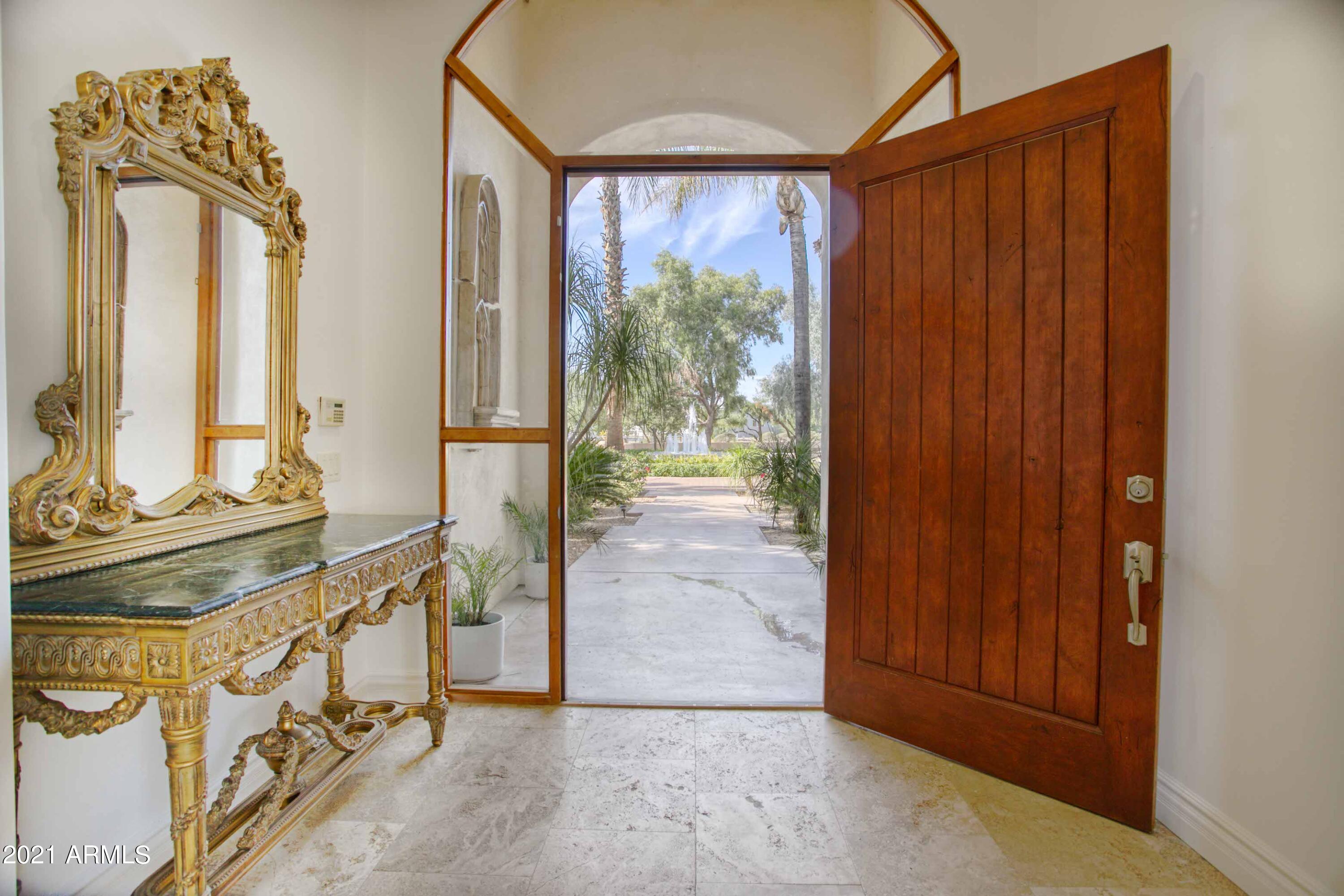 Paradise Valley - Residential