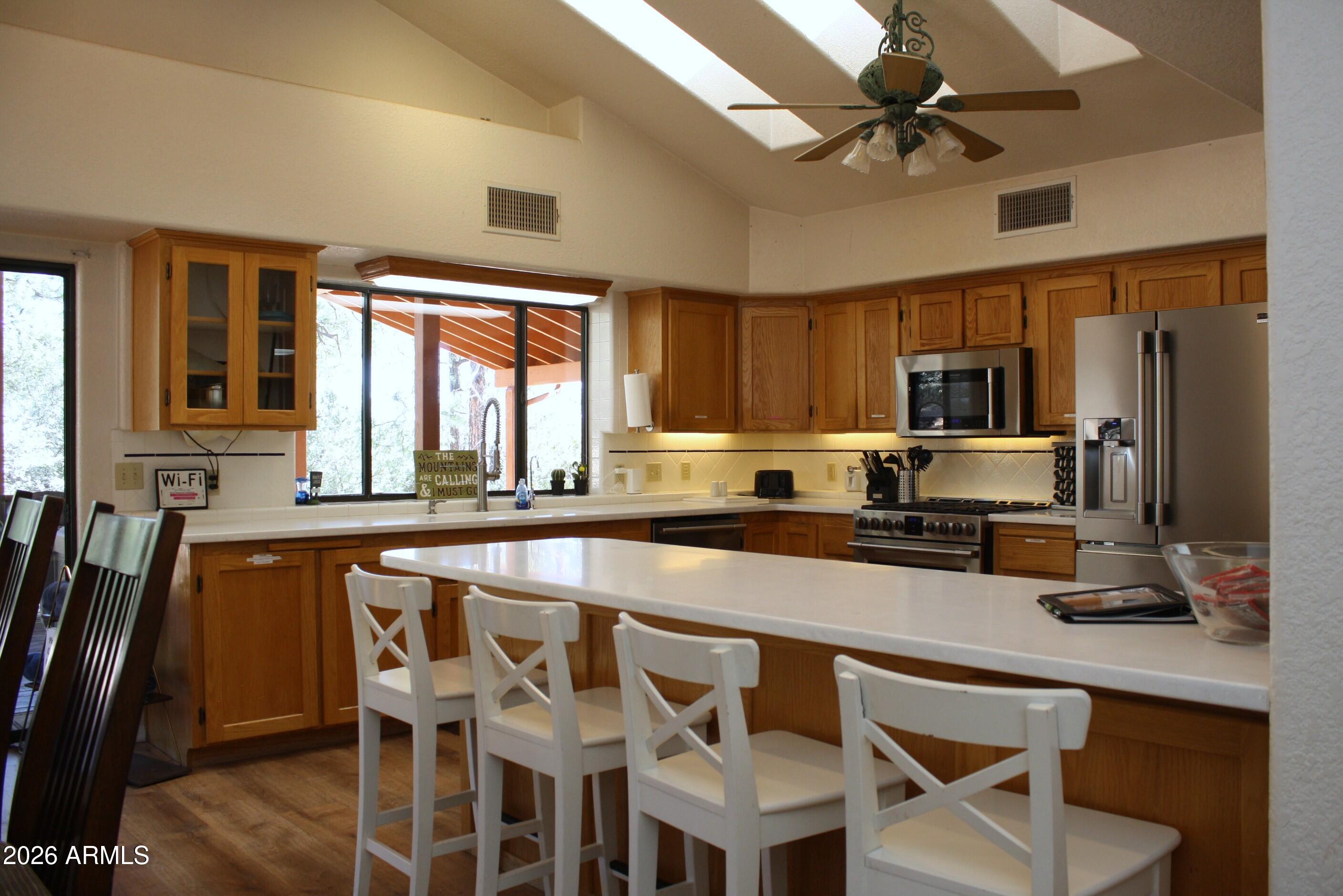 STRAWBERRY MOUNTAIN SHADOWS 2 - Residential