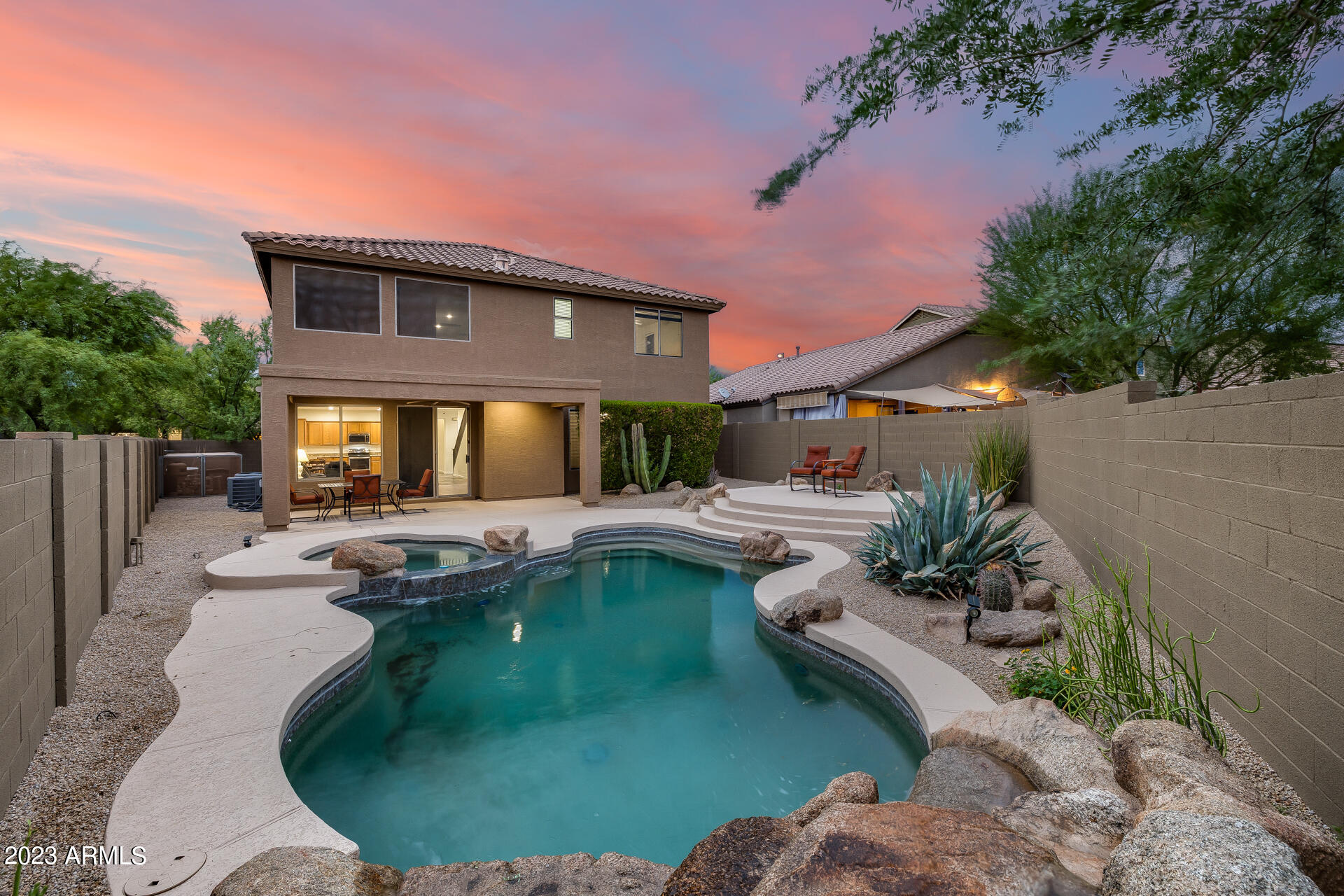 ANTHEM Parkside - Residential