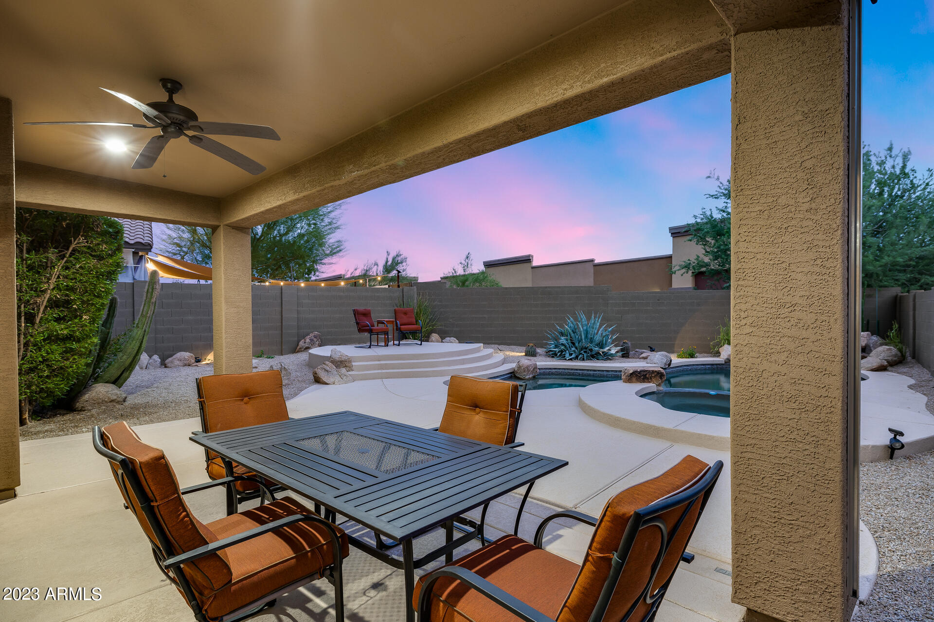 ANTHEM Parkside - Residential