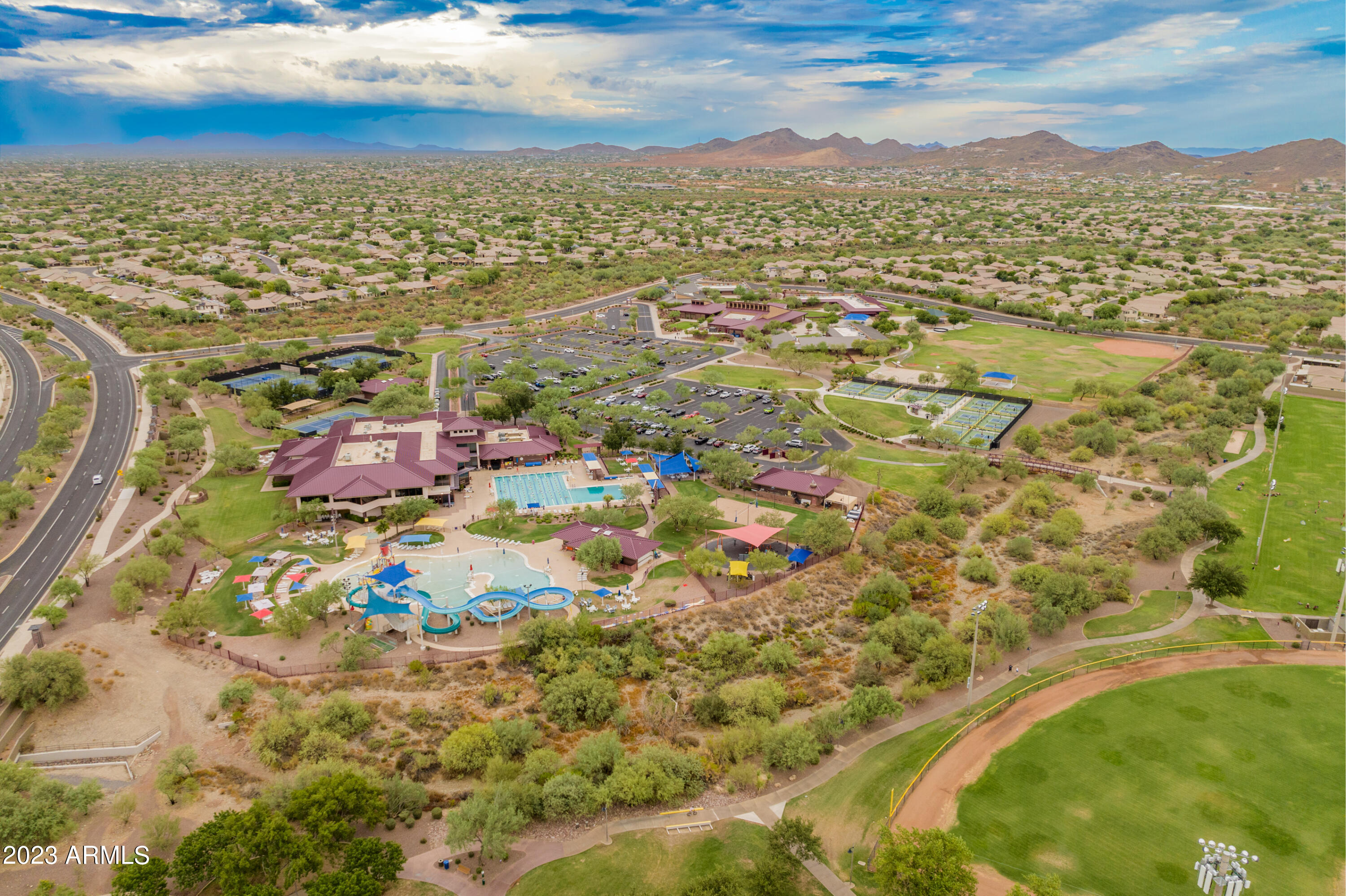ANTHEM Parkside - Residential