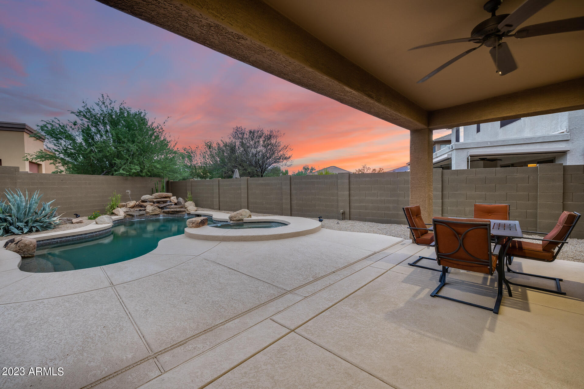 ANTHEM Parkside - Residential