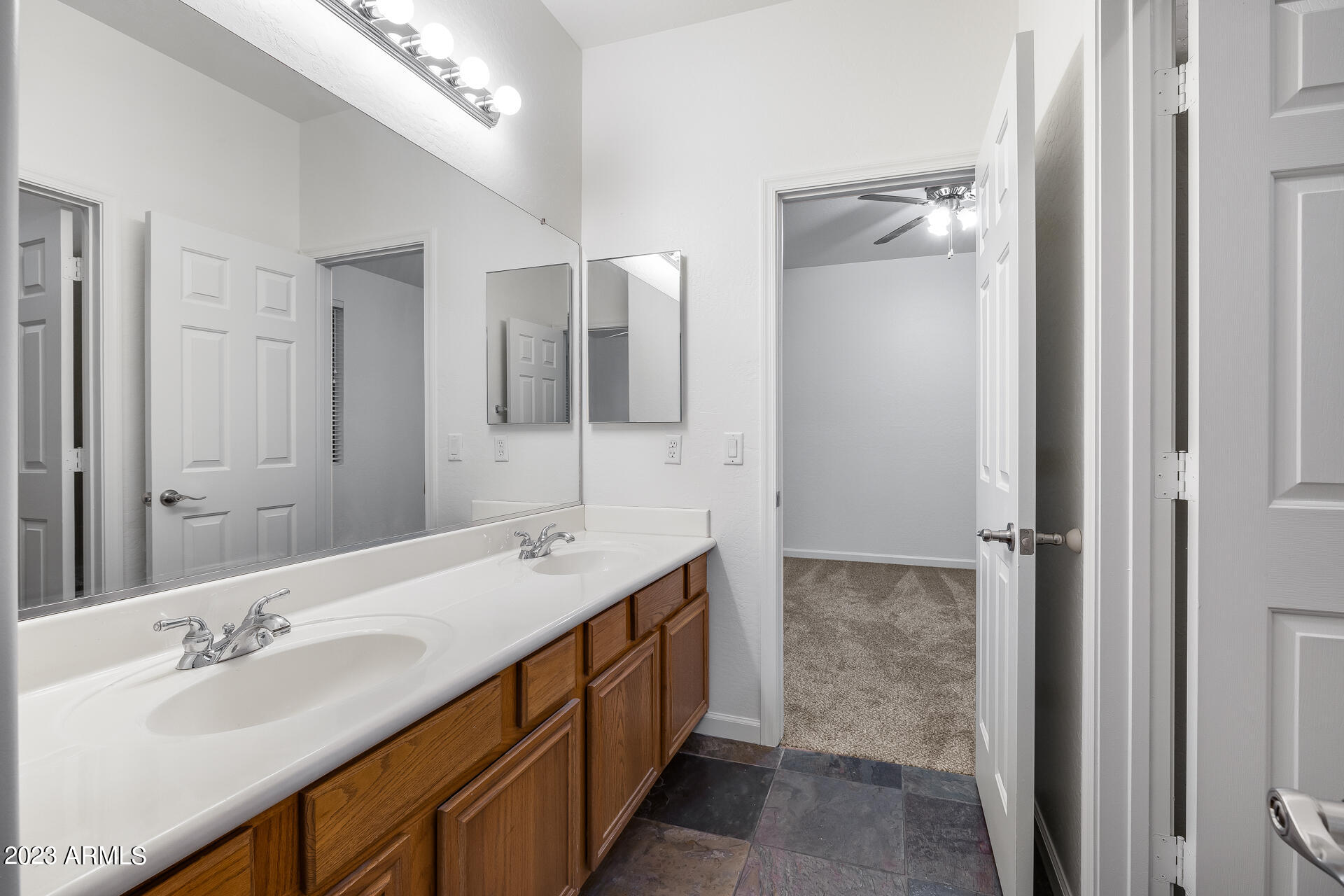 ANTHEM Parkside - Residential