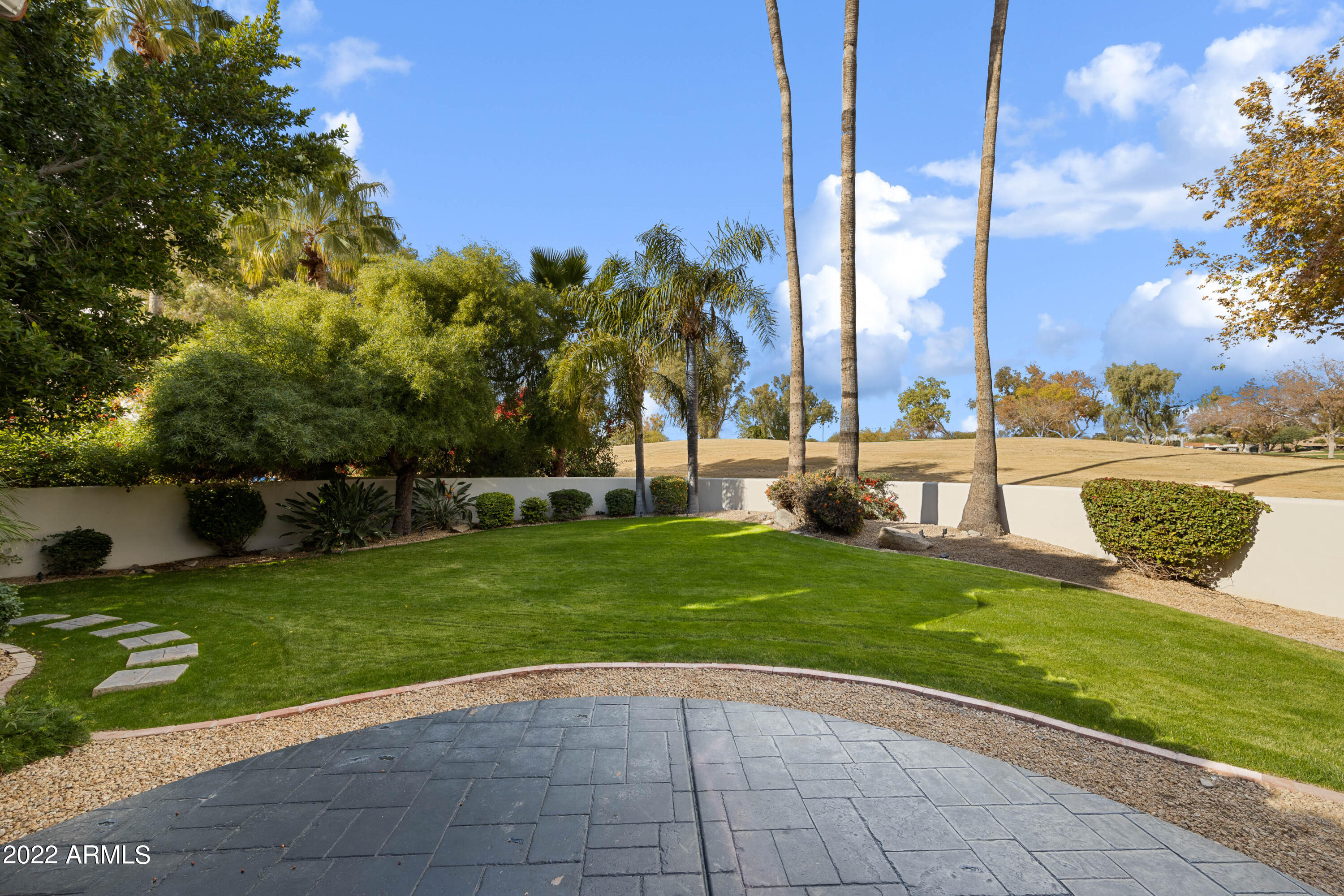 PINNACLE PEAK COUNTRY CLUB - Residential
