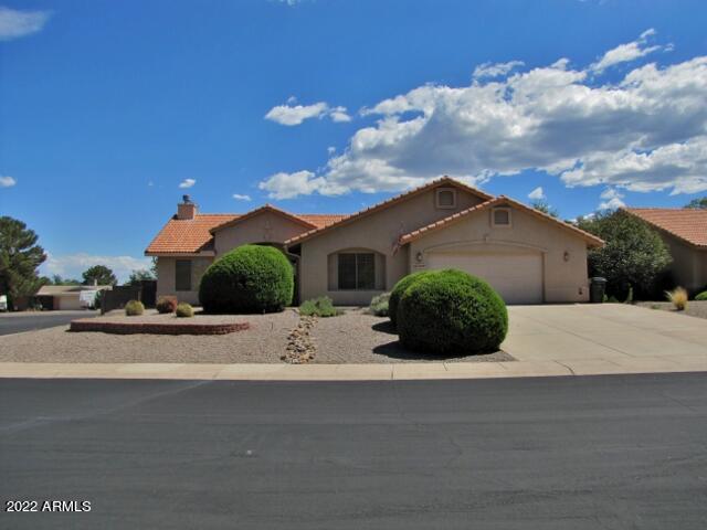 COUNTRY CLUB VILLAGE - Residential
