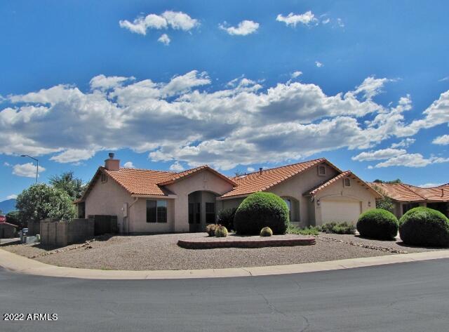 COUNTRY CLUB VILLAGE - Residential