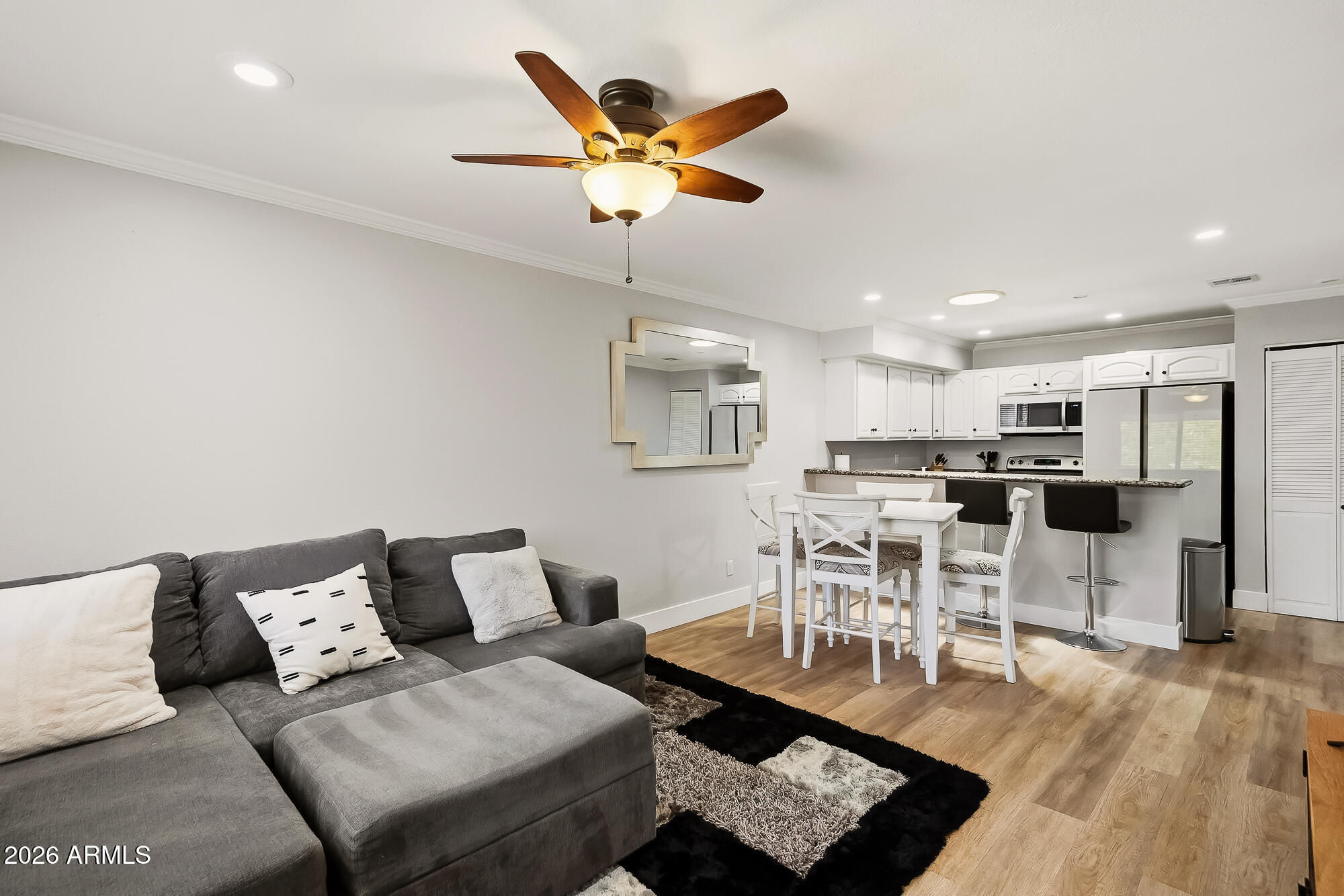 SHAMROCK GLEN CONDOMINIUM 1ST AMD - Residential