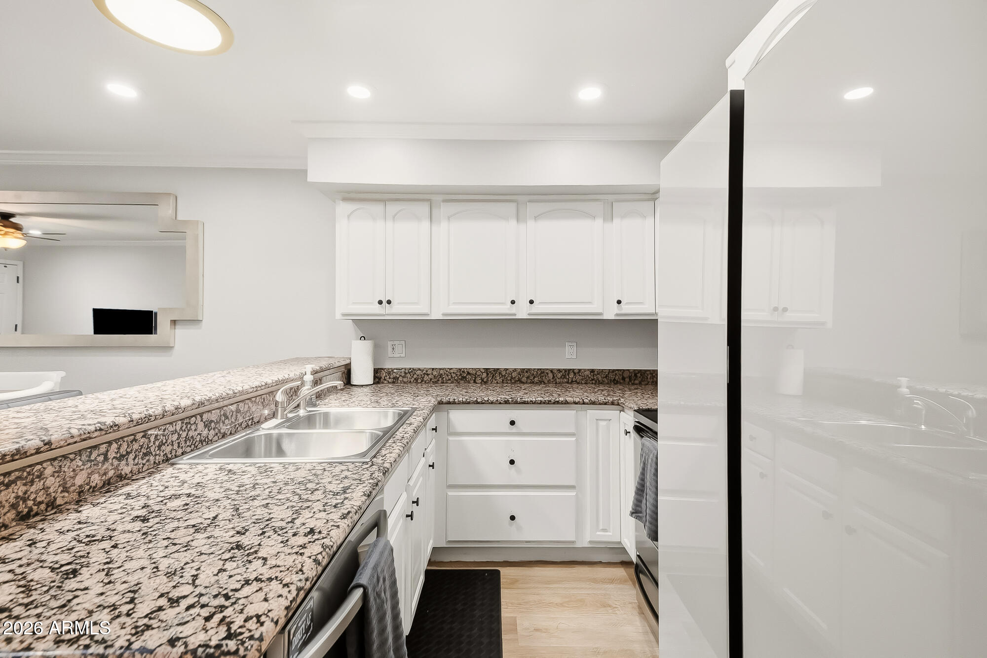 SHAMROCK GLEN CONDOMINIUM 1ST AMD - Residential