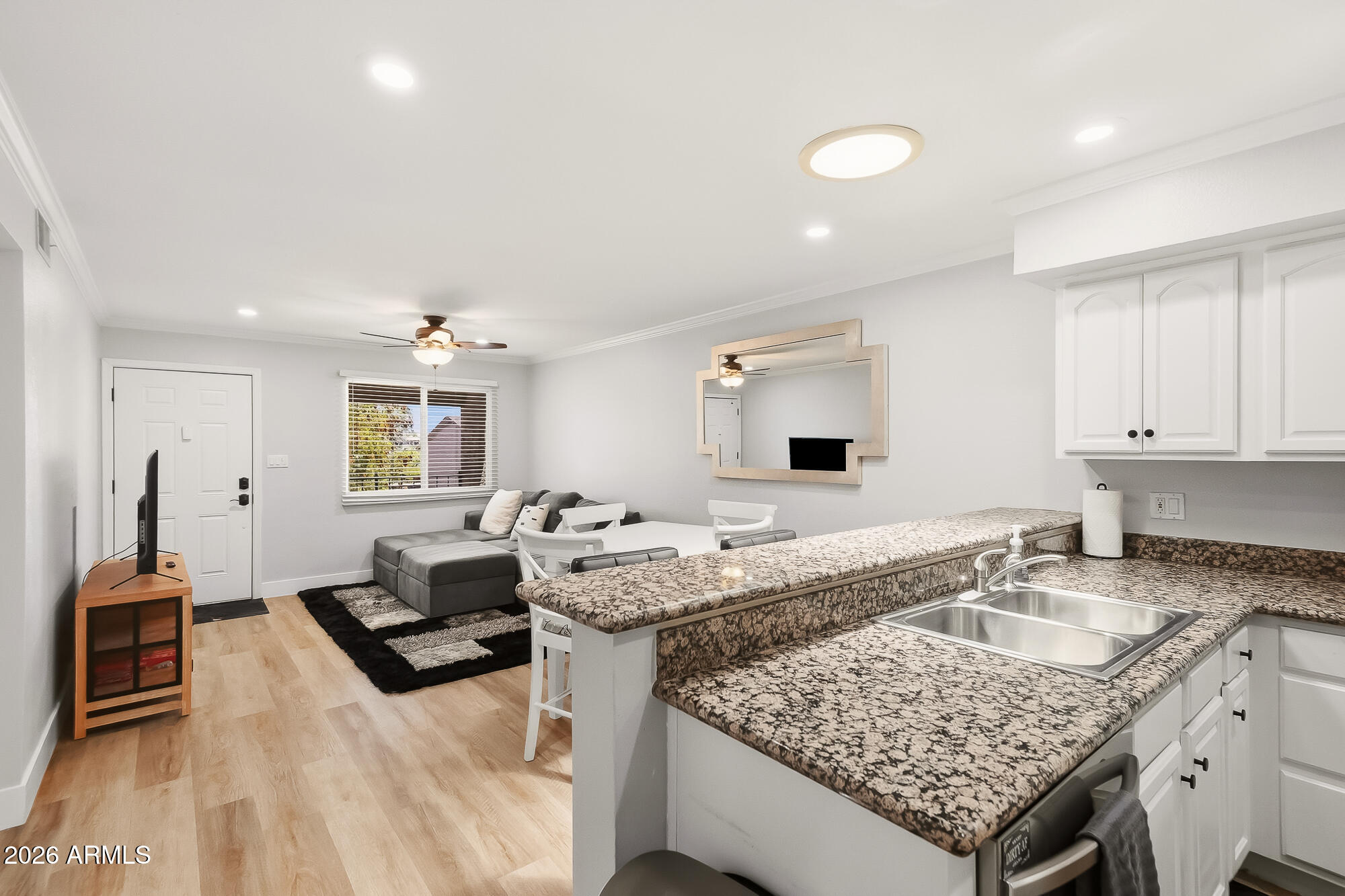 SHAMROCK GLEN CONDOMINIUM 1ST AMD - Residential