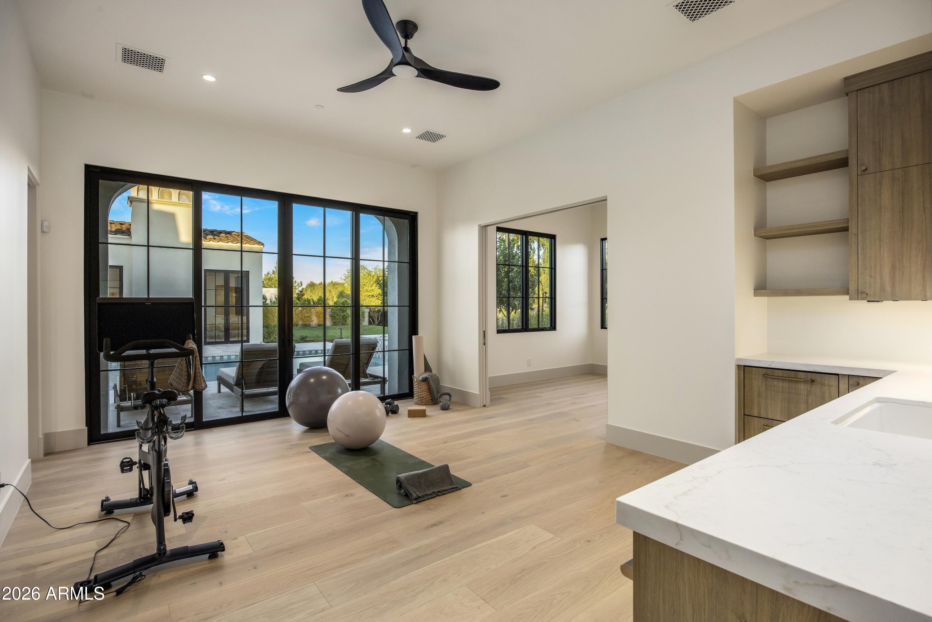 No HOA - Residential