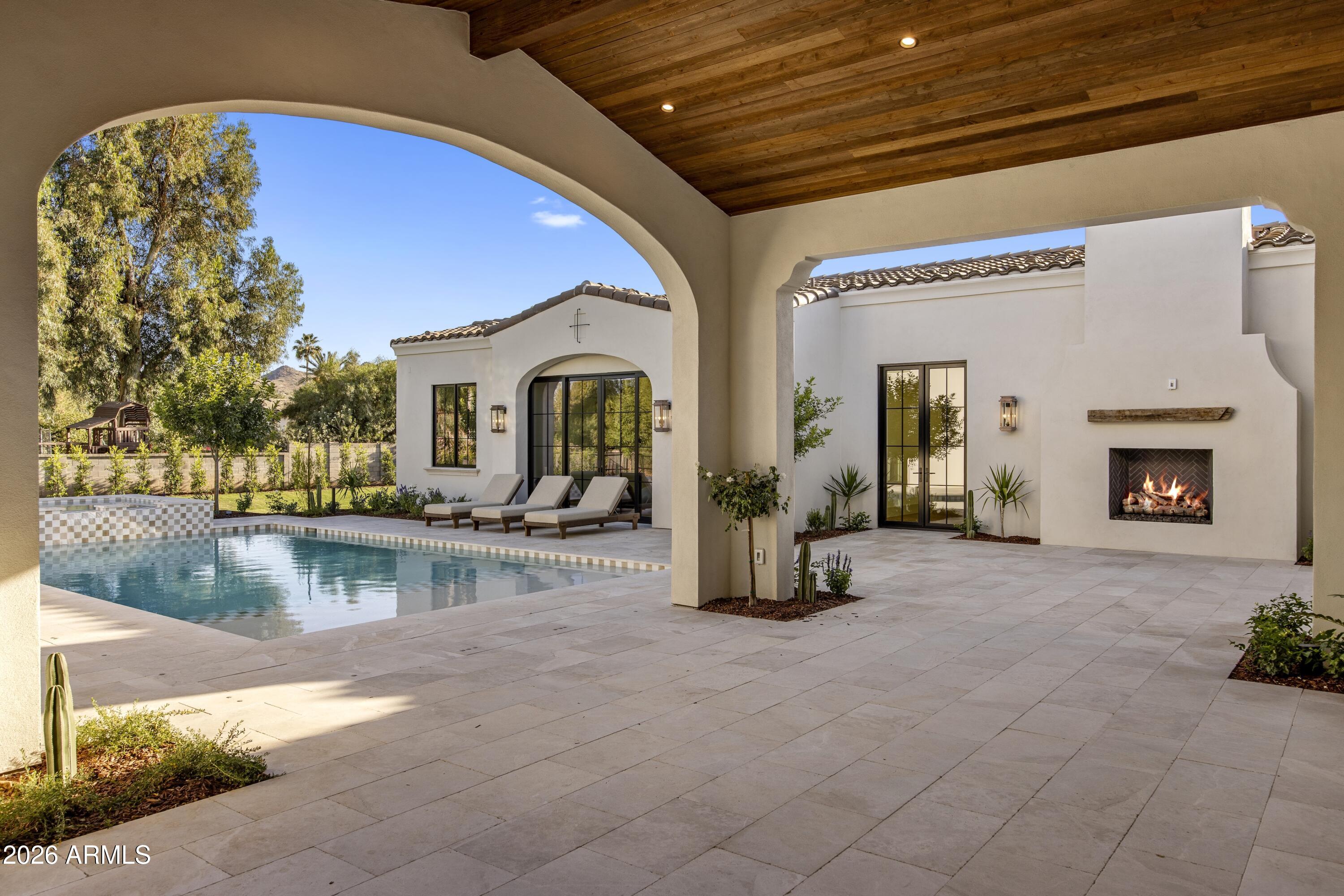 No HOA - Residential