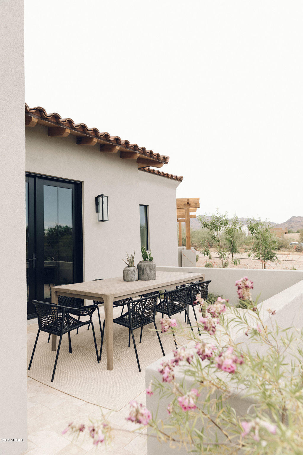 PINNACLE PARADISE - Residential