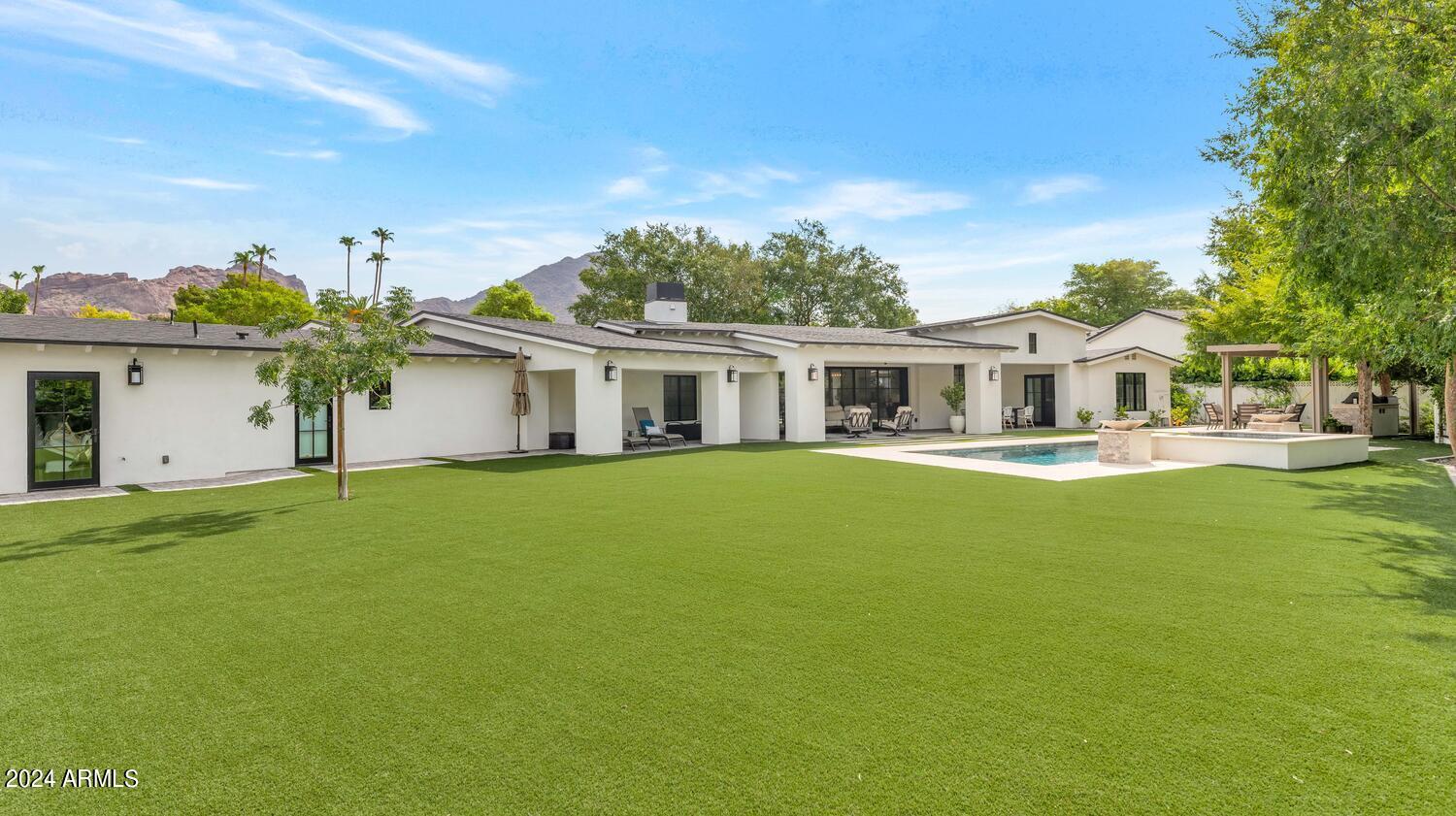 LAFAYETTE VILLA 3 - Residential