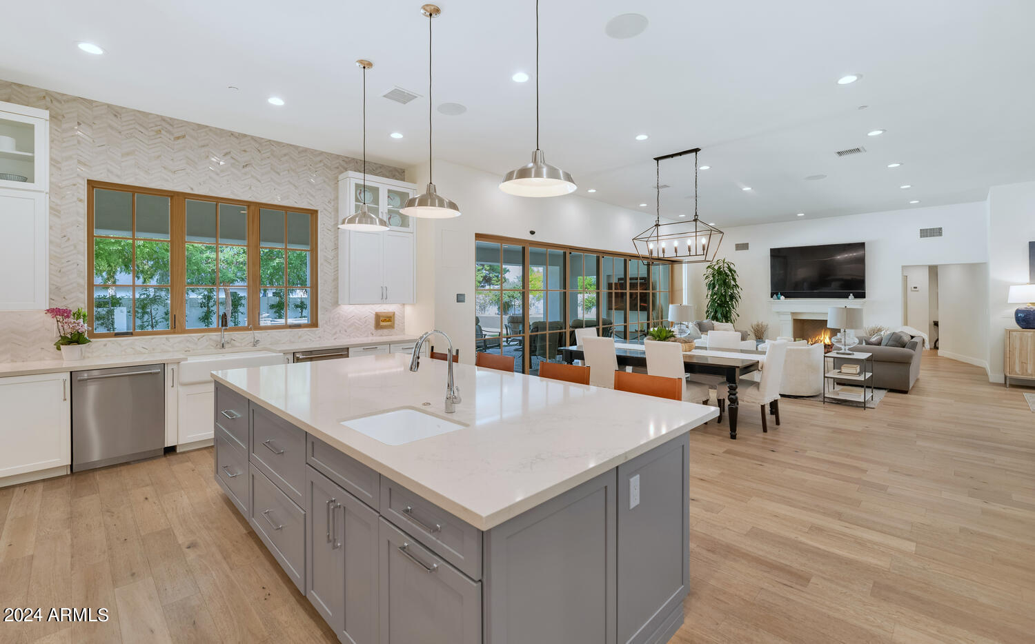 LAFAYETTE VILLA 3 - Residential
