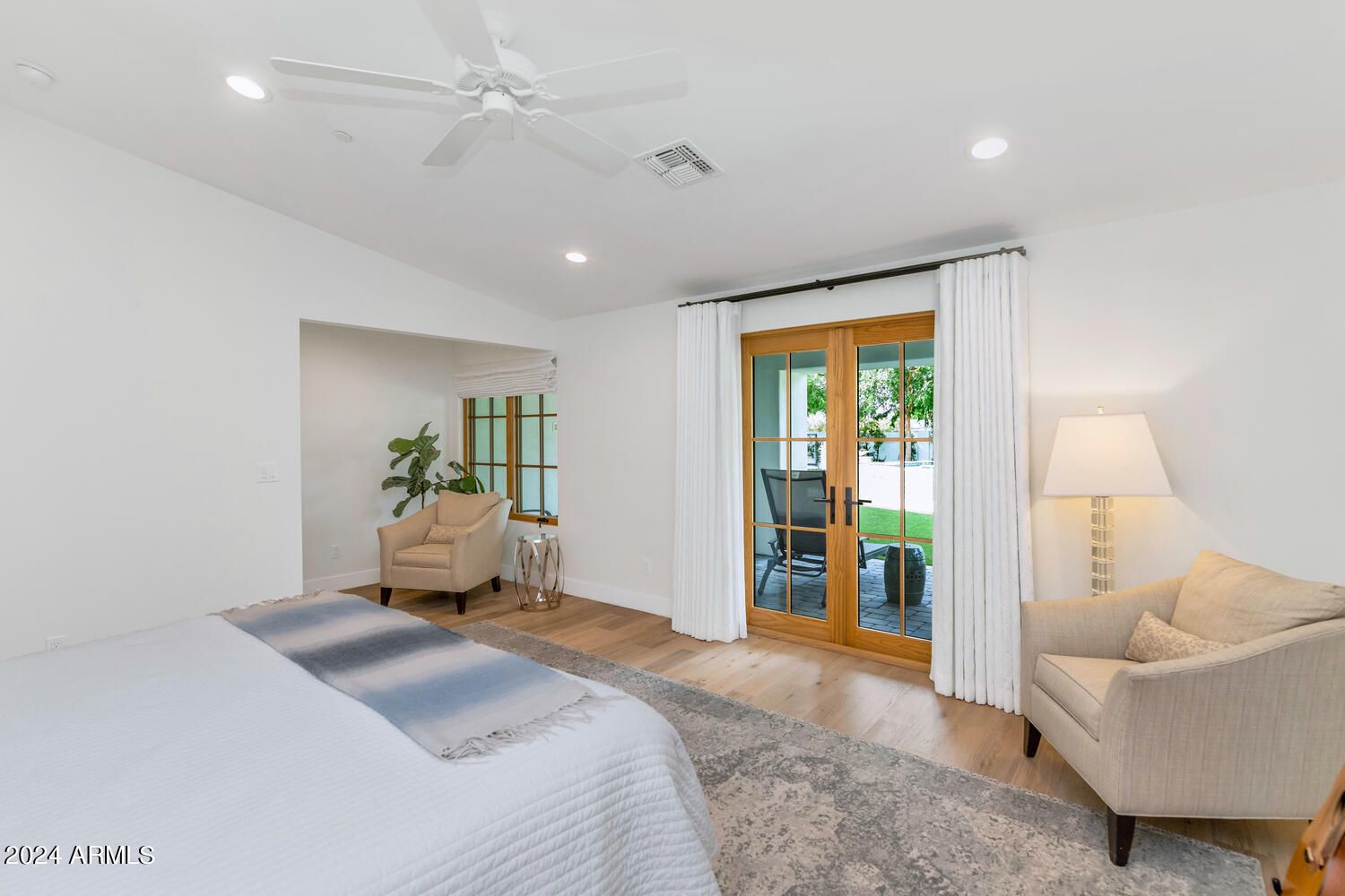 LAFAYETTE VILLA 3 - Residential