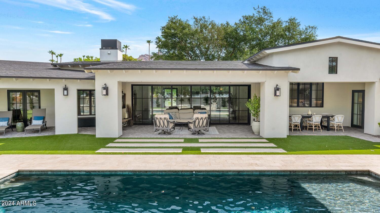 LAFAYETTE VILLA 3 - Residential