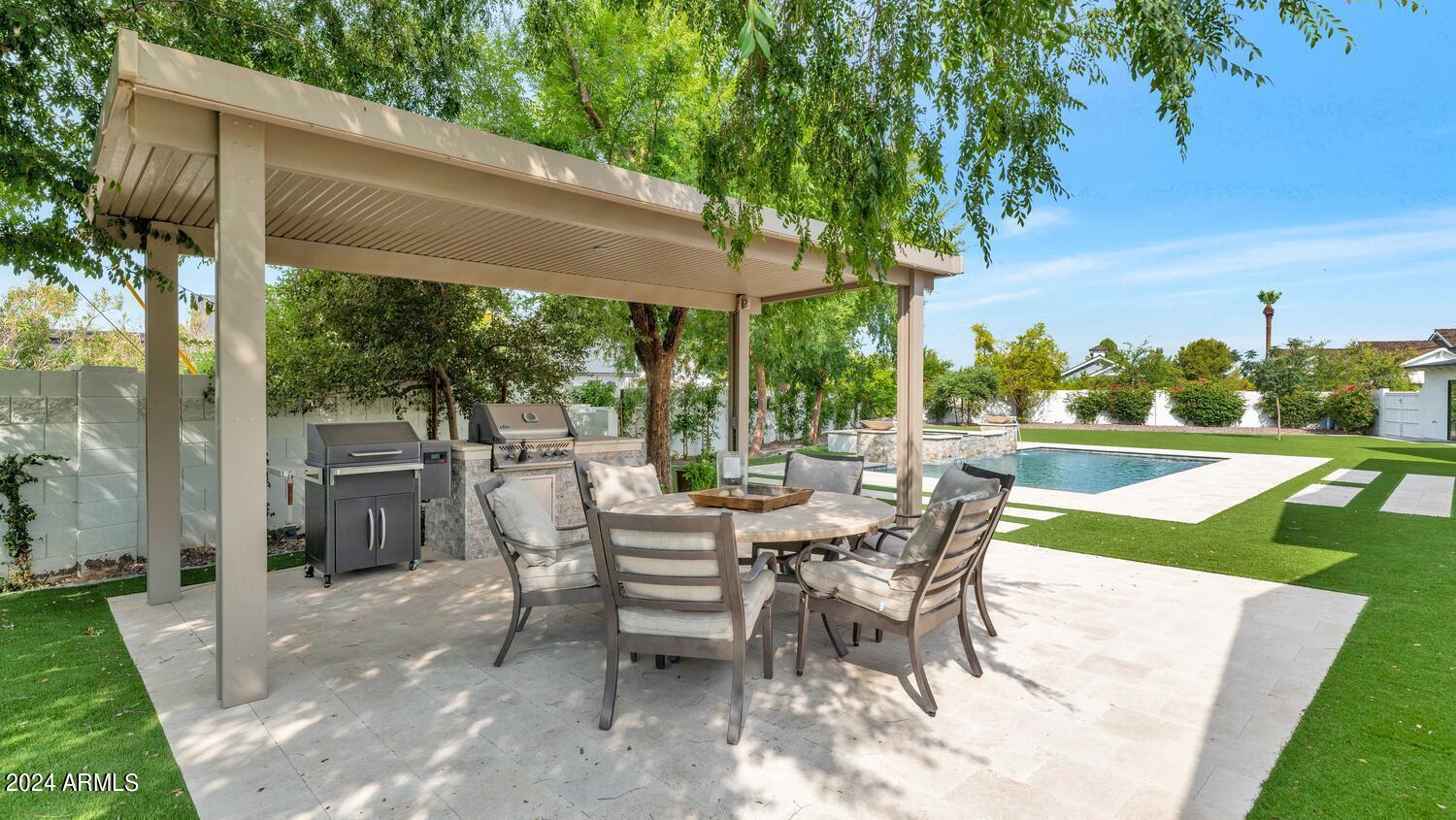 LAFAYETTE VILLA 3 - Residential