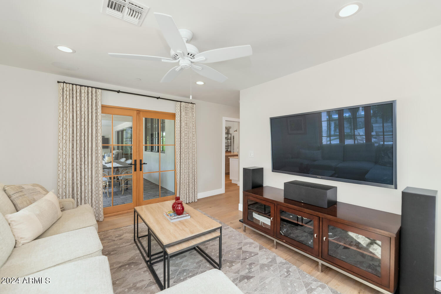 LAFAYETTE VILLA 3 - Residential