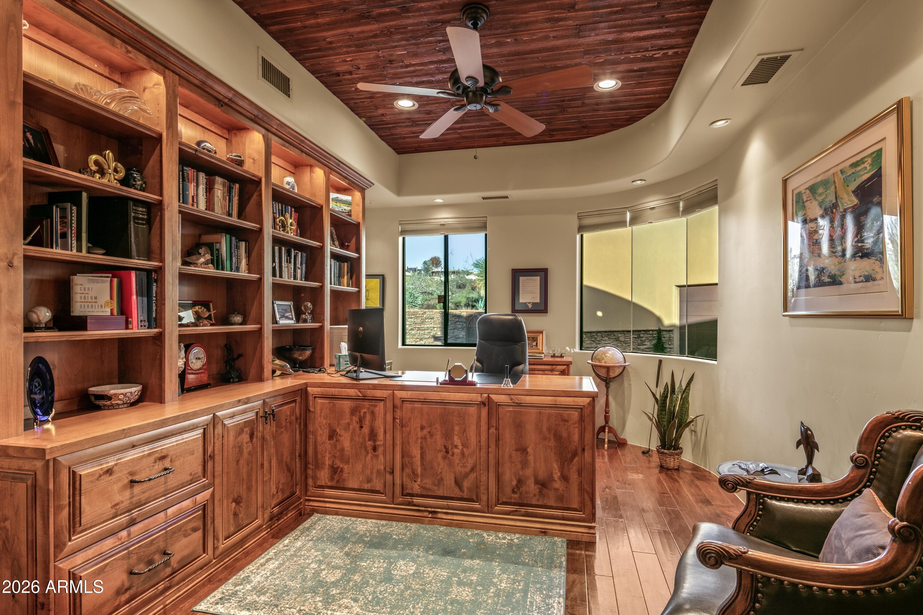 DESERT MOUNTAIN - Residential