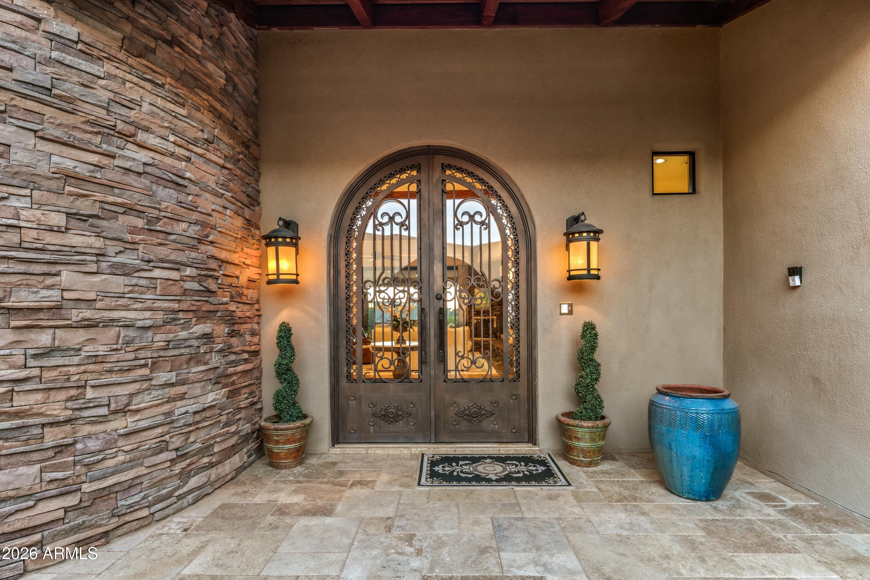 DESERT MOUNTAIN - Residential