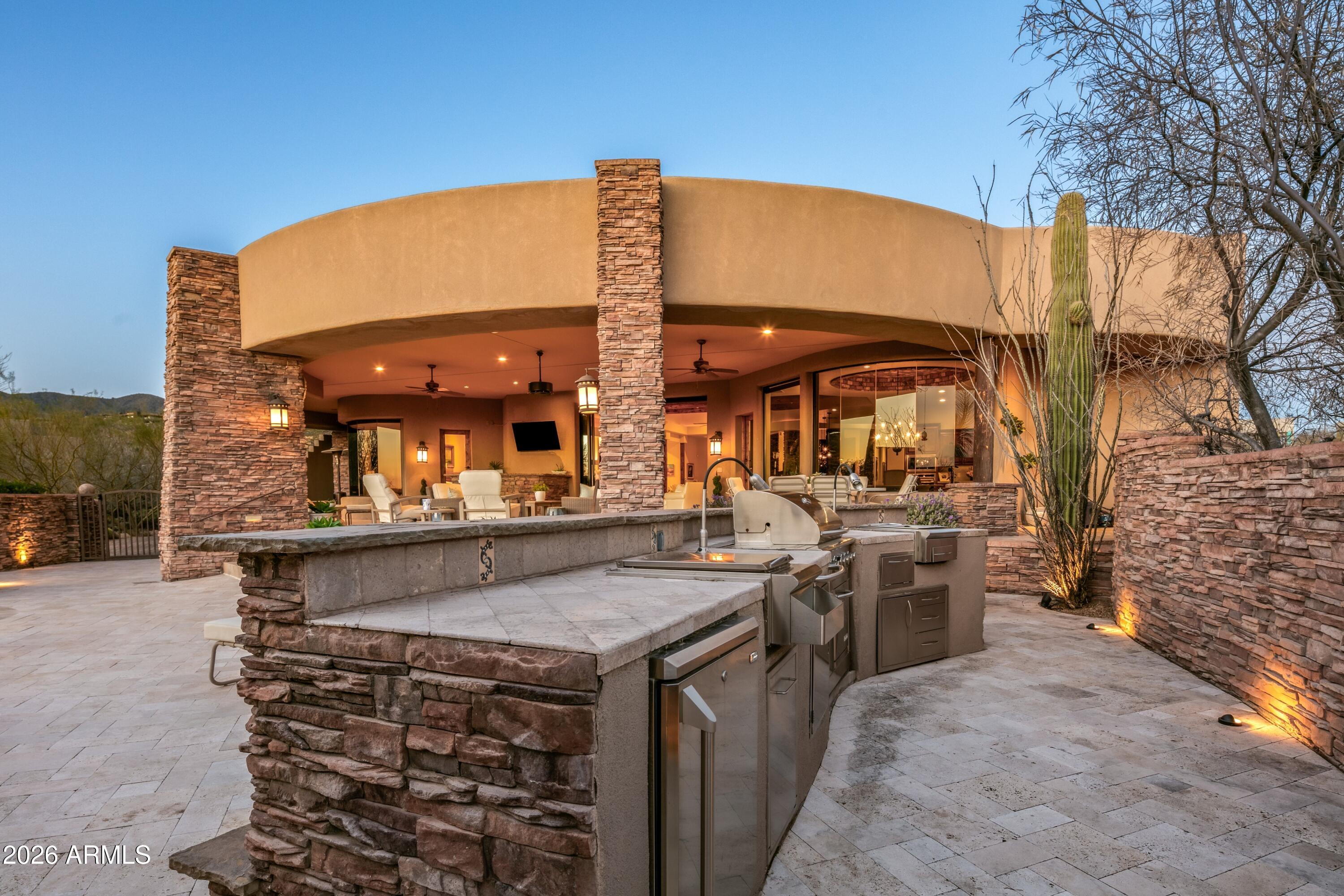 DESERT MOUNTAIN - Residential