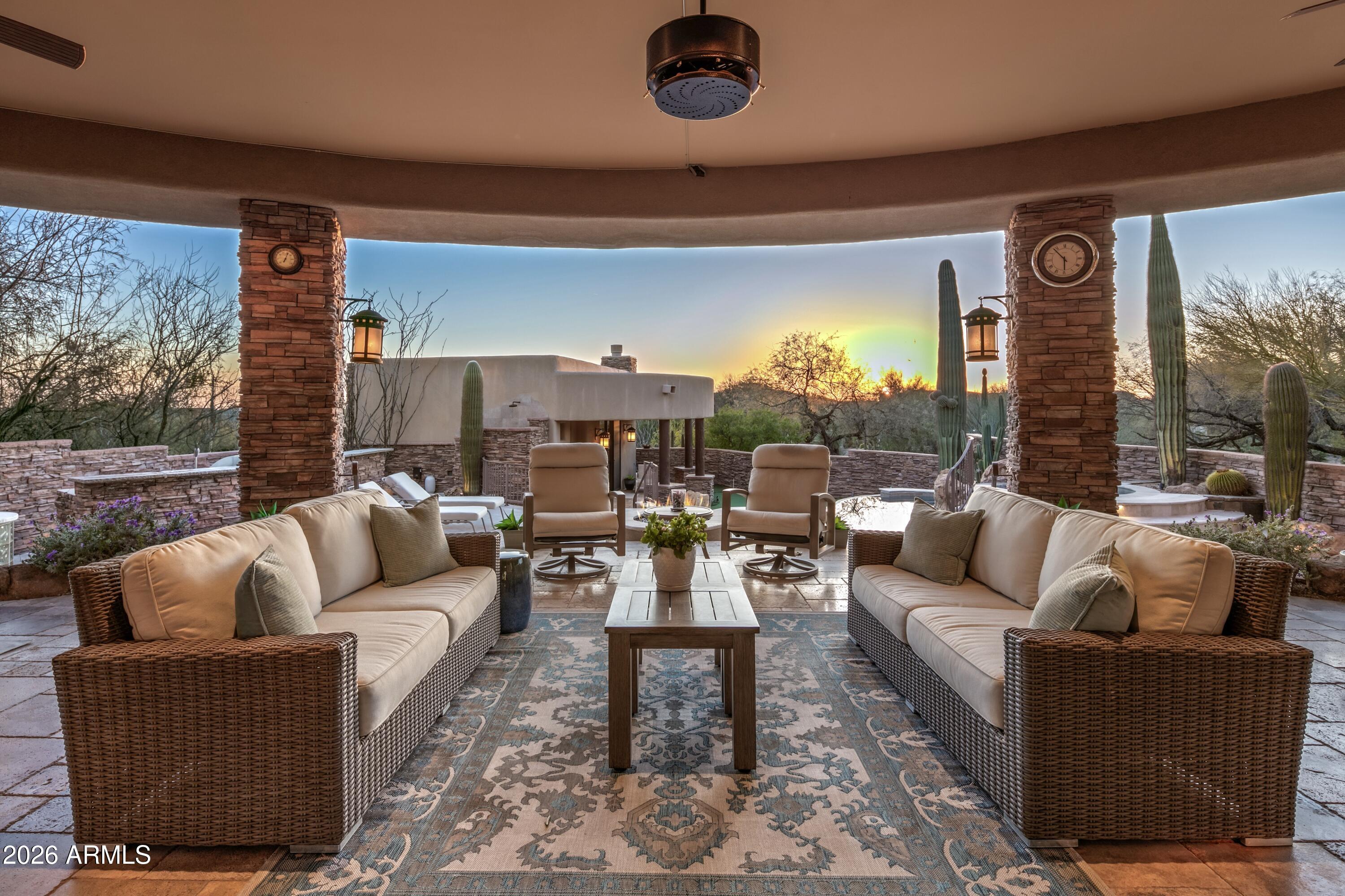 DESERT MOUNTAIN - Residential