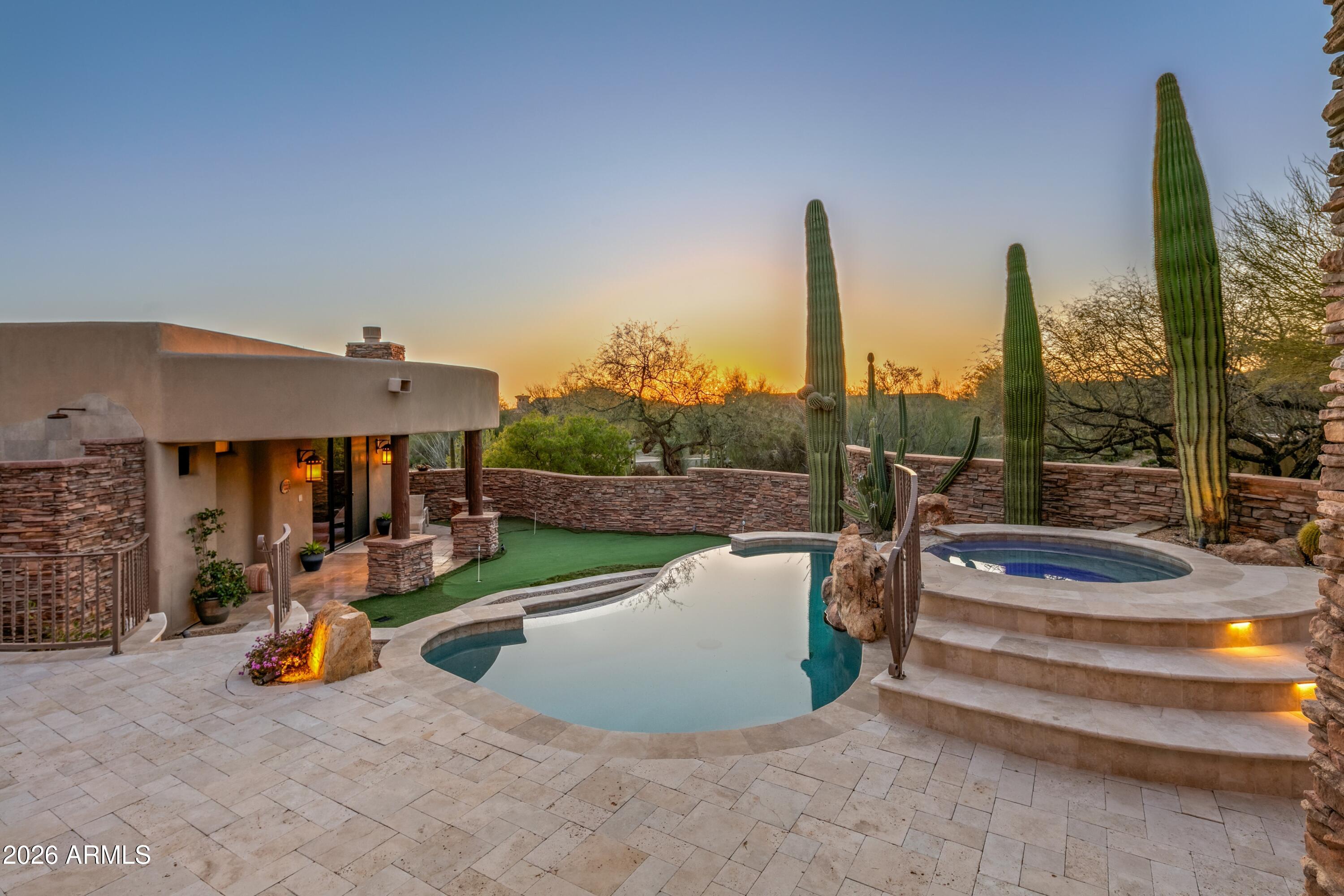 DESERT MOUNTAIN - Residential