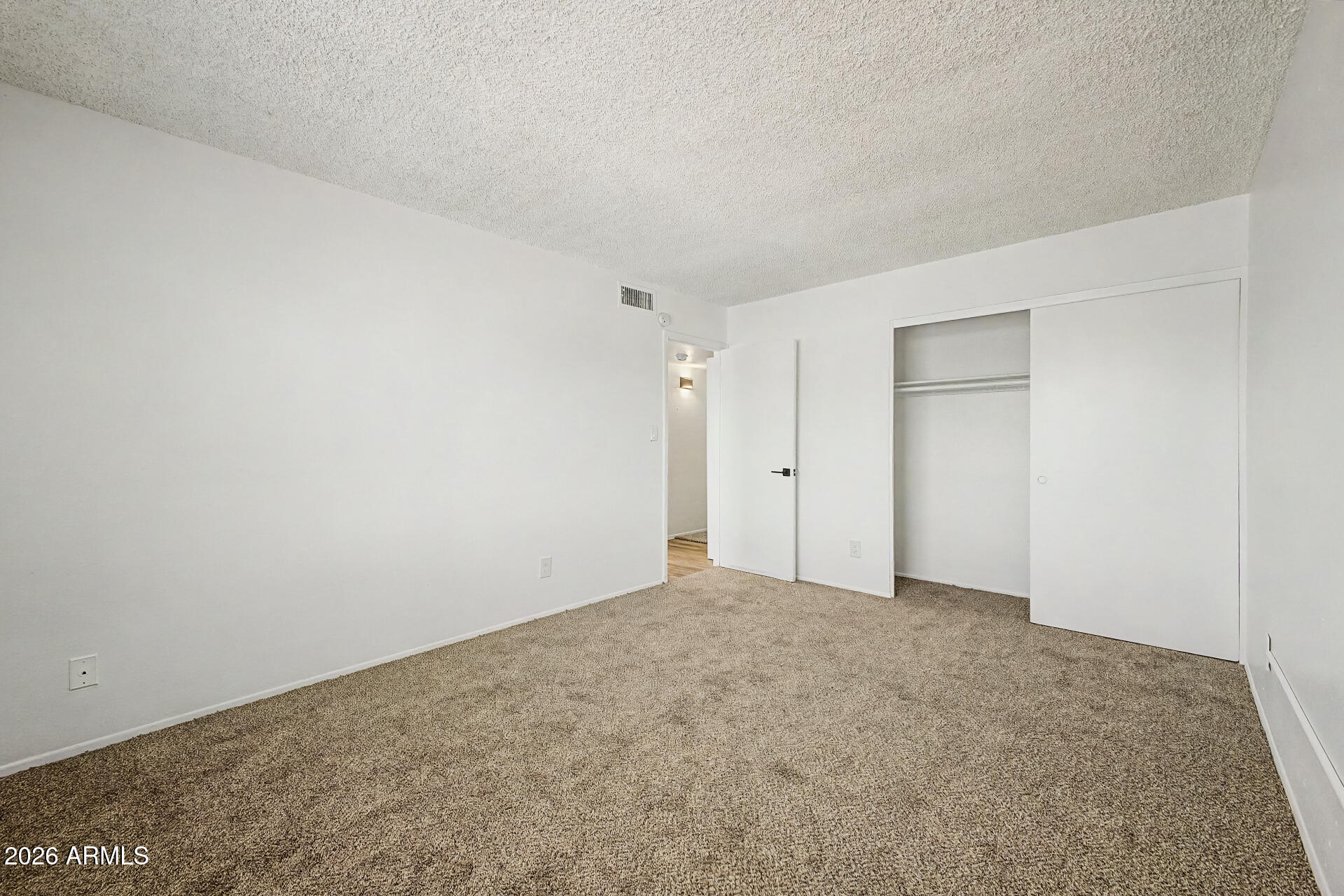 HALLCRAFT VILLAS WEST 8 - Residential