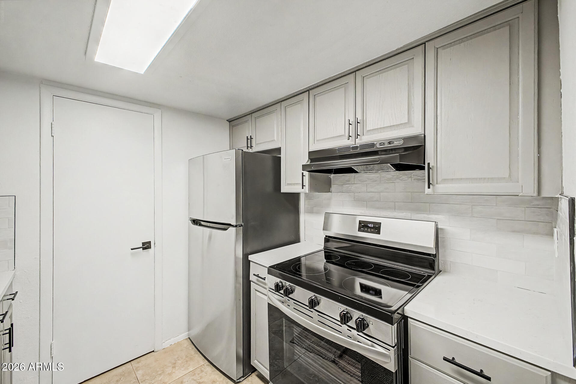 HALLCRAFT VILLAS WEST 8 - Residential