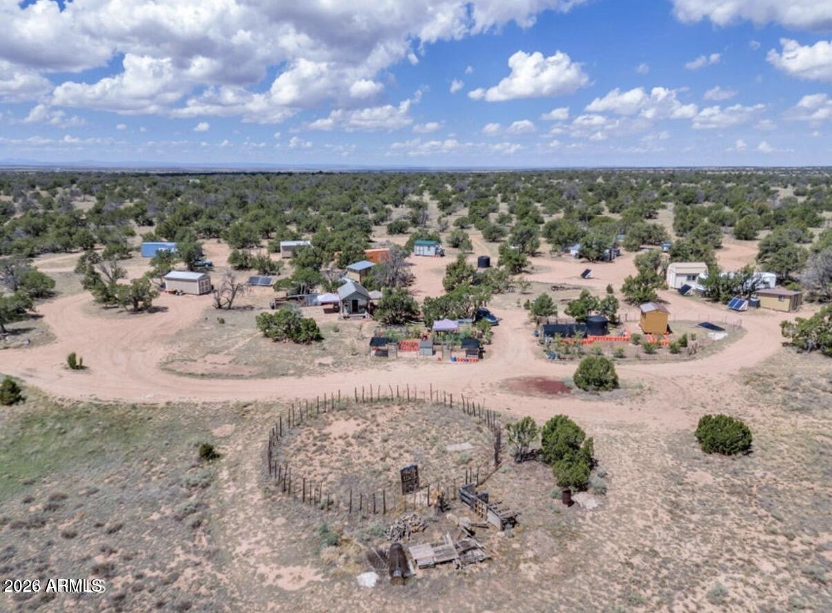 WOODLAND RANCH - Land