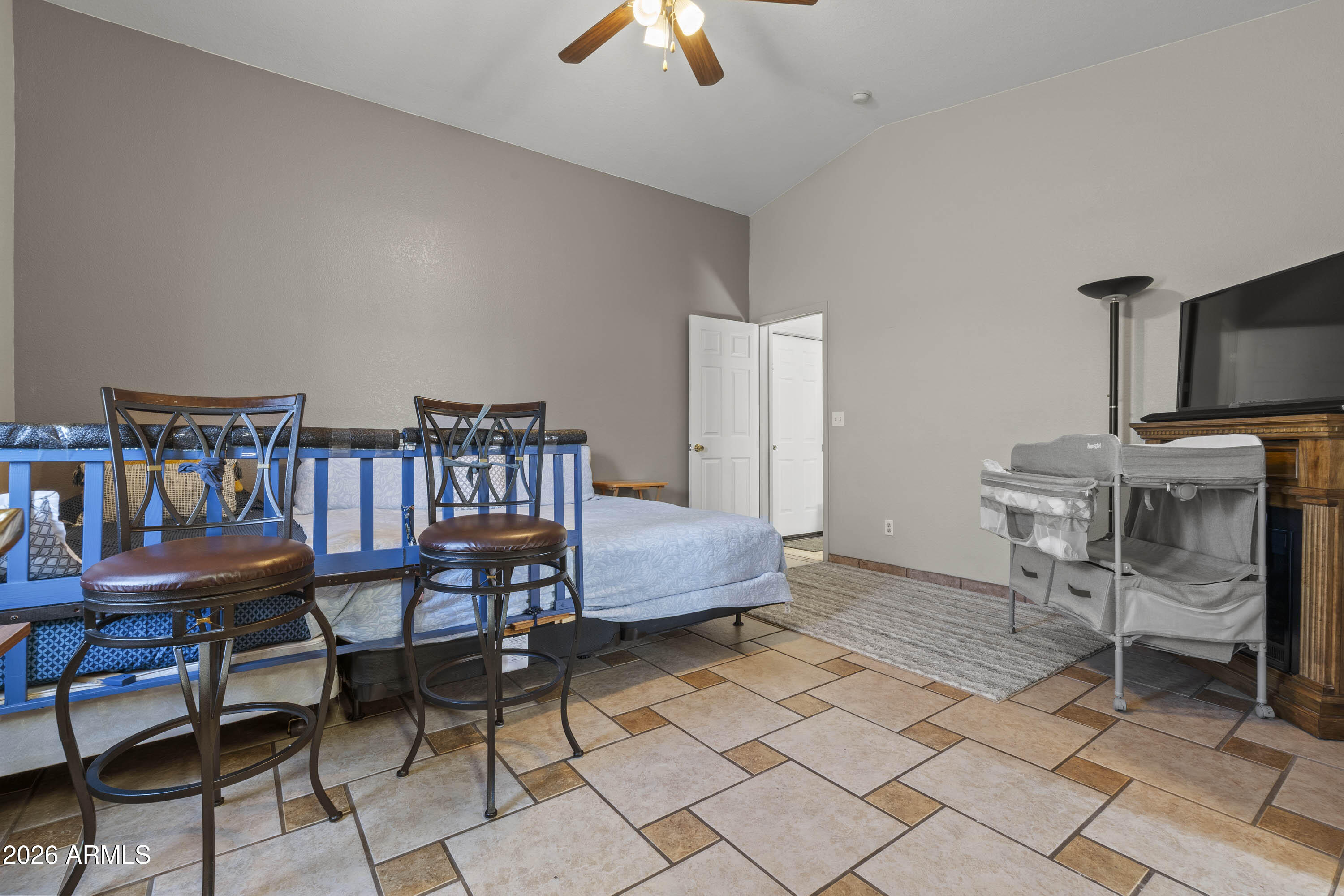 SEMINOLE WINDS - Residential