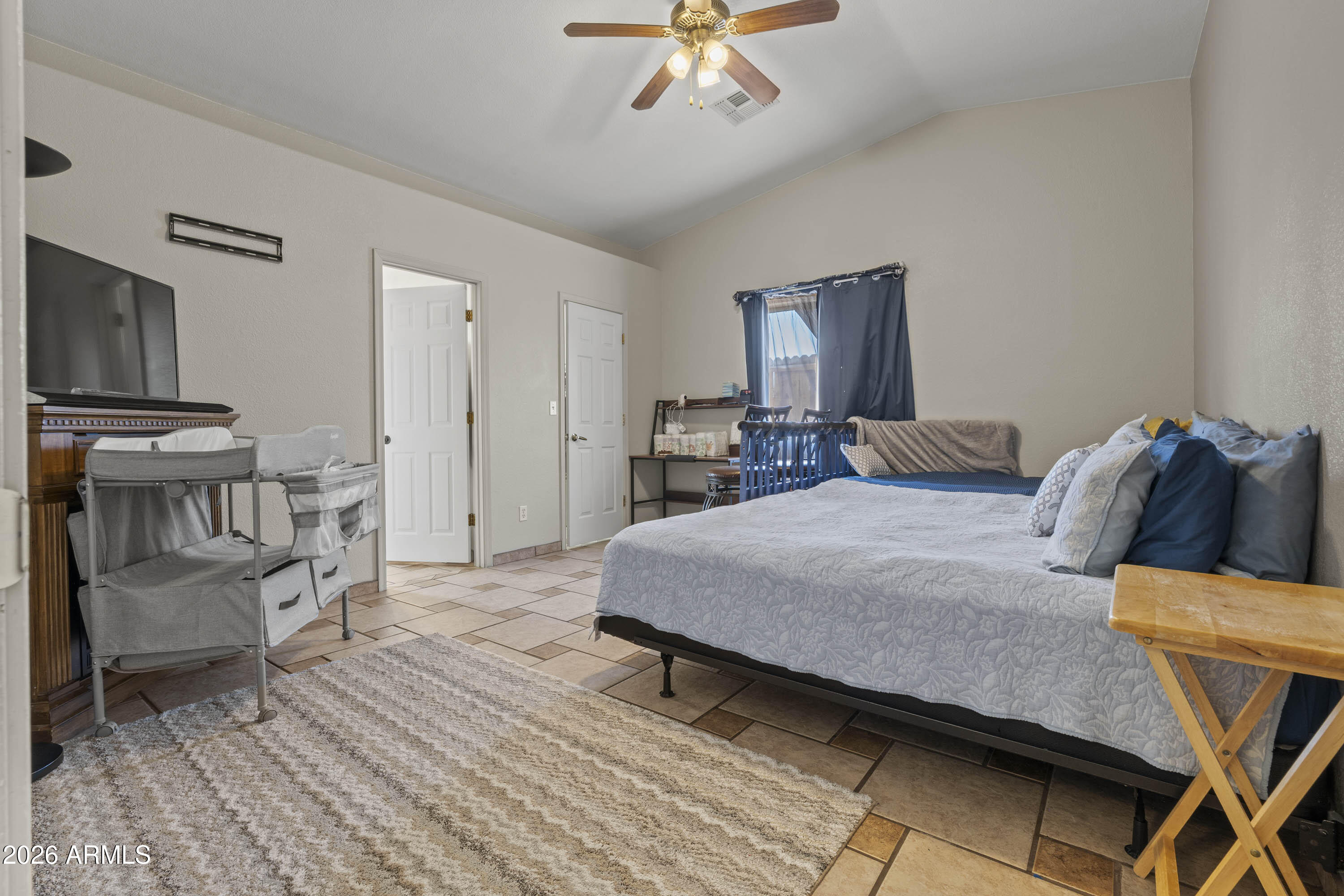 SEMINOLE WINDS - Residential