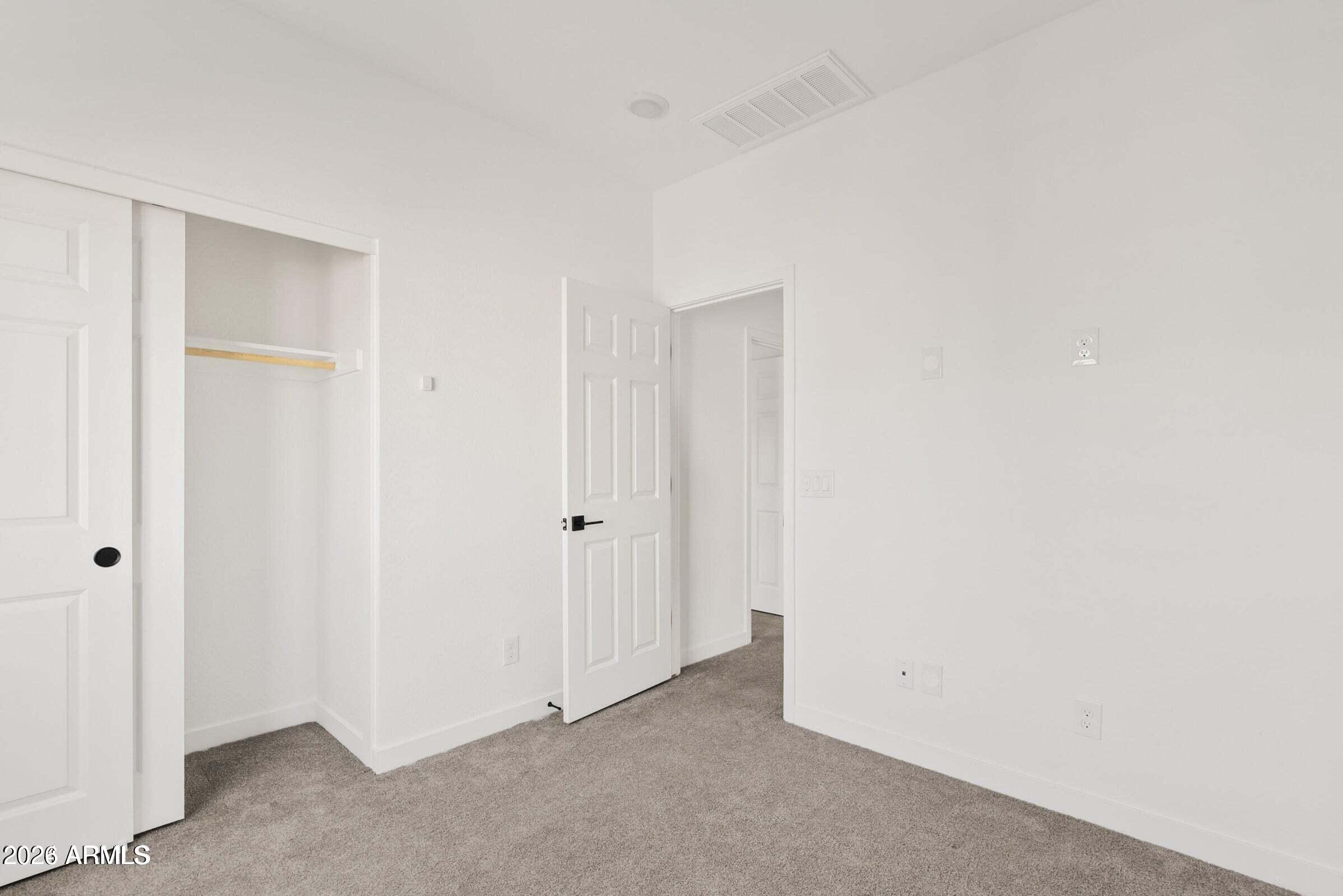 EASTMARK DU 3/4 NORTH PHASE 4 MDR LOTS 1 THROUGH 1 - Residential Lease