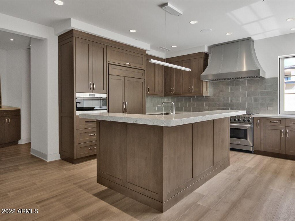 THE VILLAGE AT MOUNTAIN SHADOWS - Residential