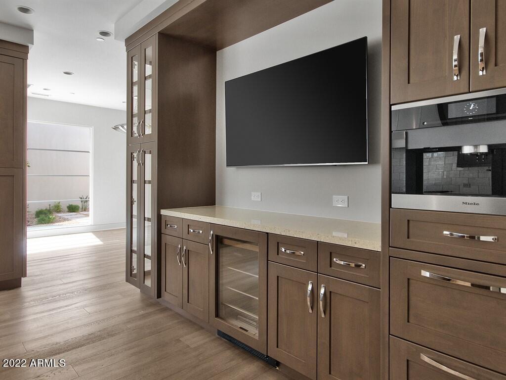 THE VILLAGE AT MOUNTAIN SHADOWS - Residential