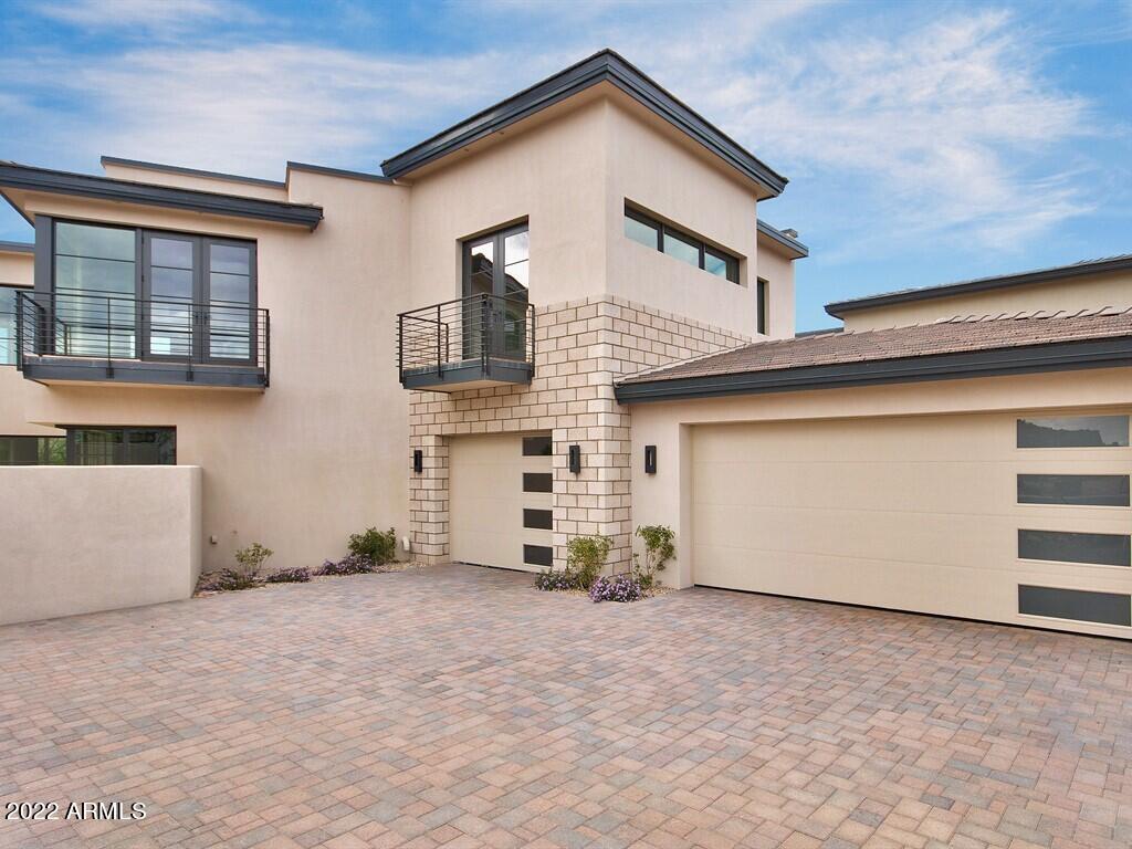 THE VILLAGE AT MOUNTAIN SHADOWS - Residential