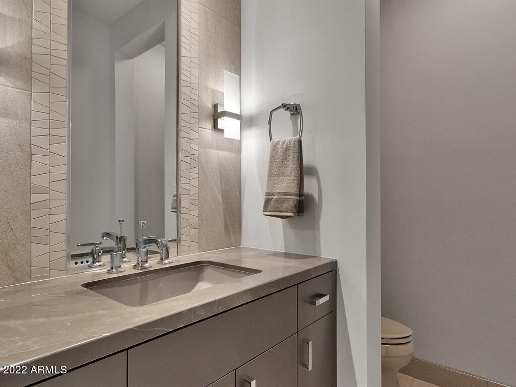 THE VILLAGE AT MOUNTAIN SHADOWS - Residential
