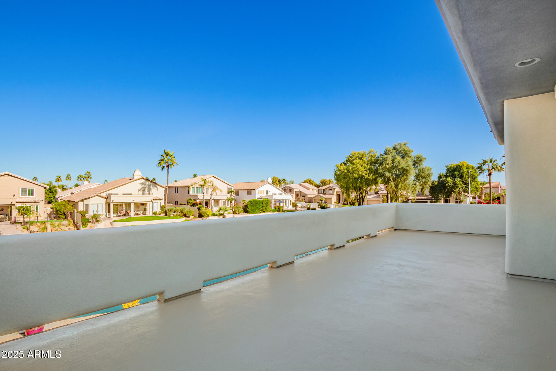 Santorini Shores - Residential