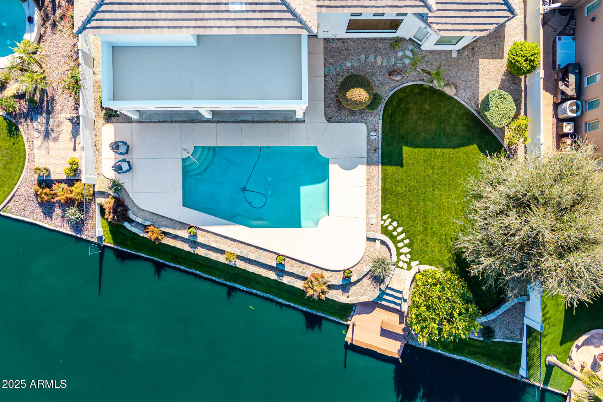 Santorini Shores - Residential