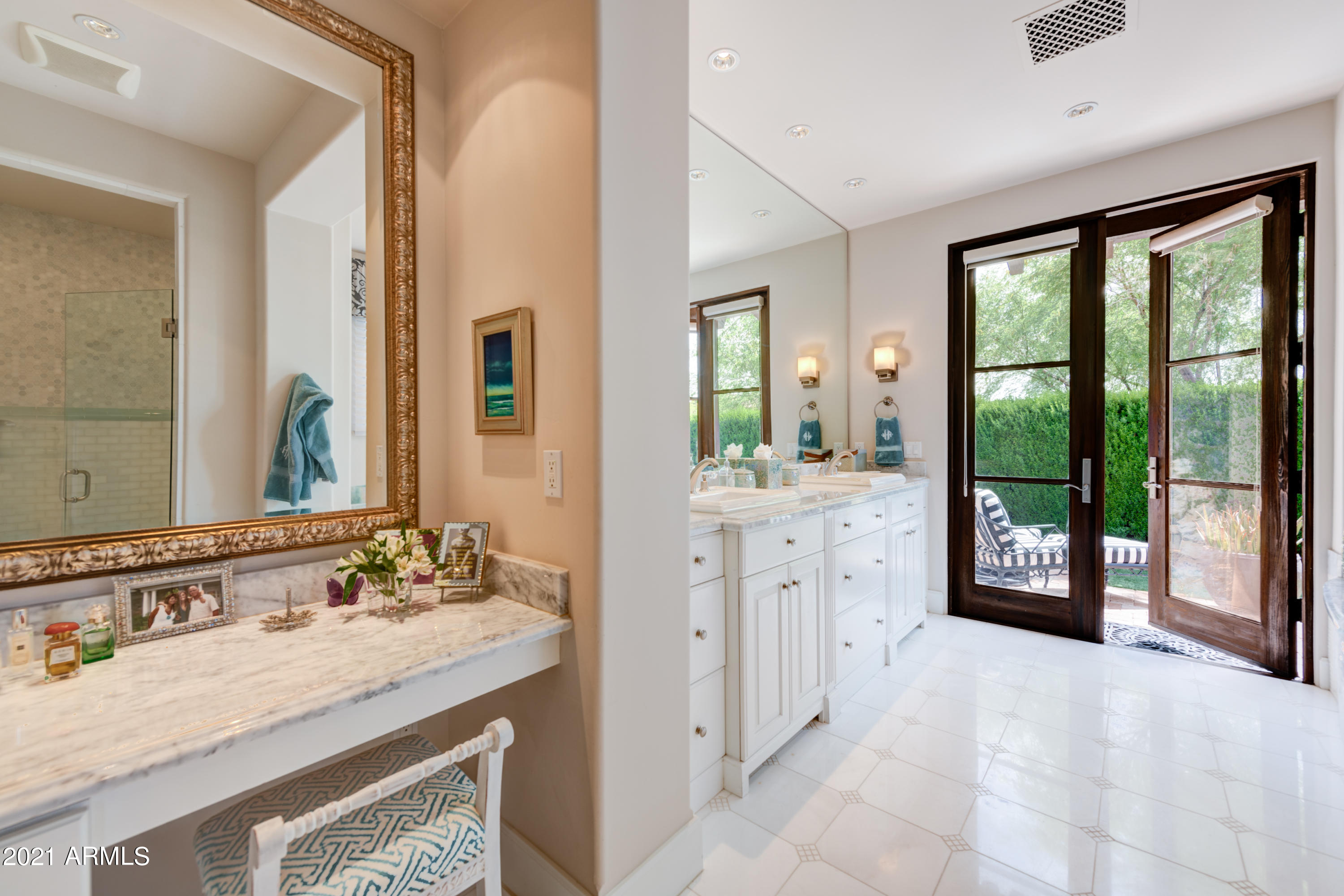 SILVERLEAF - Residential