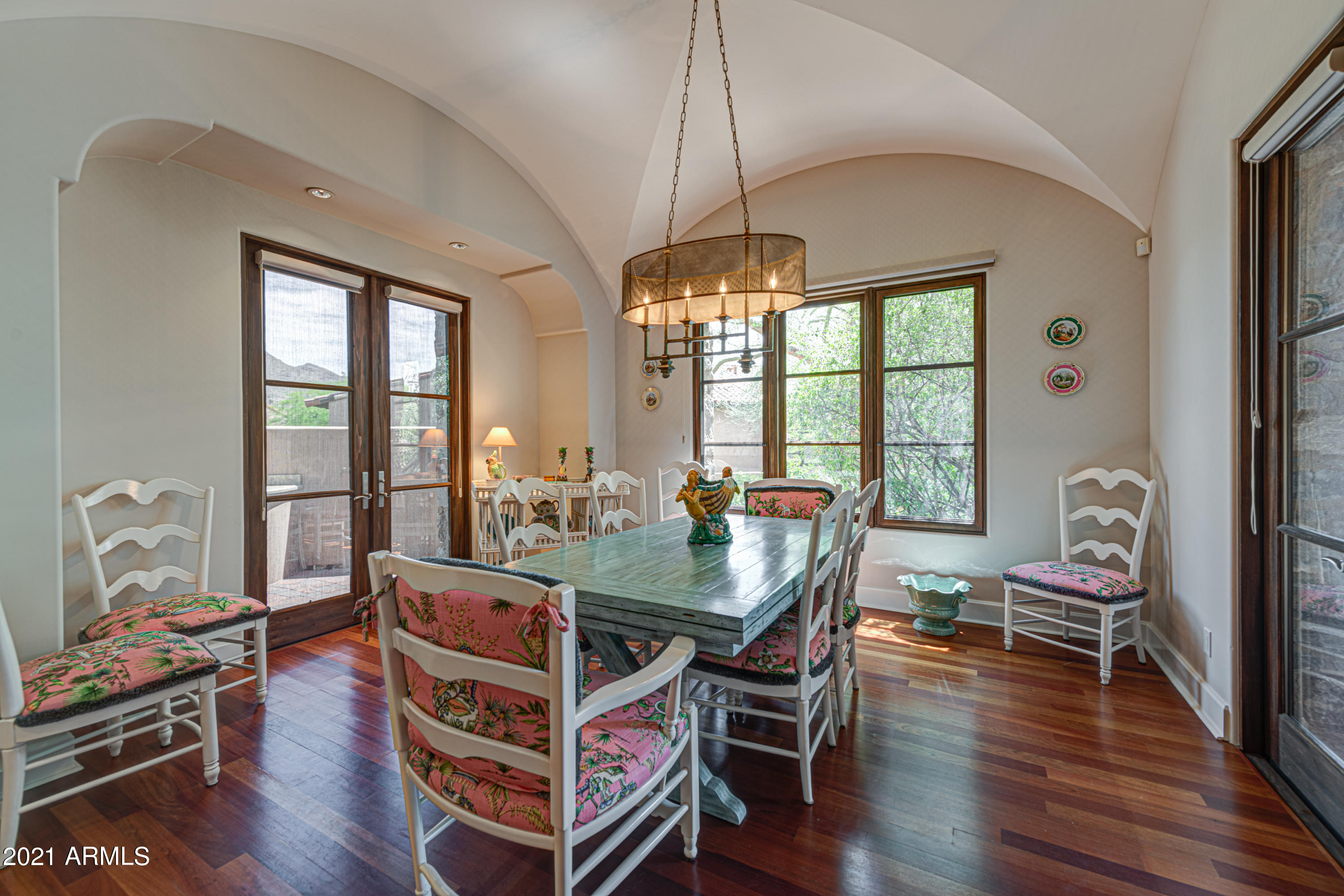 SILVERLEAF - Residential