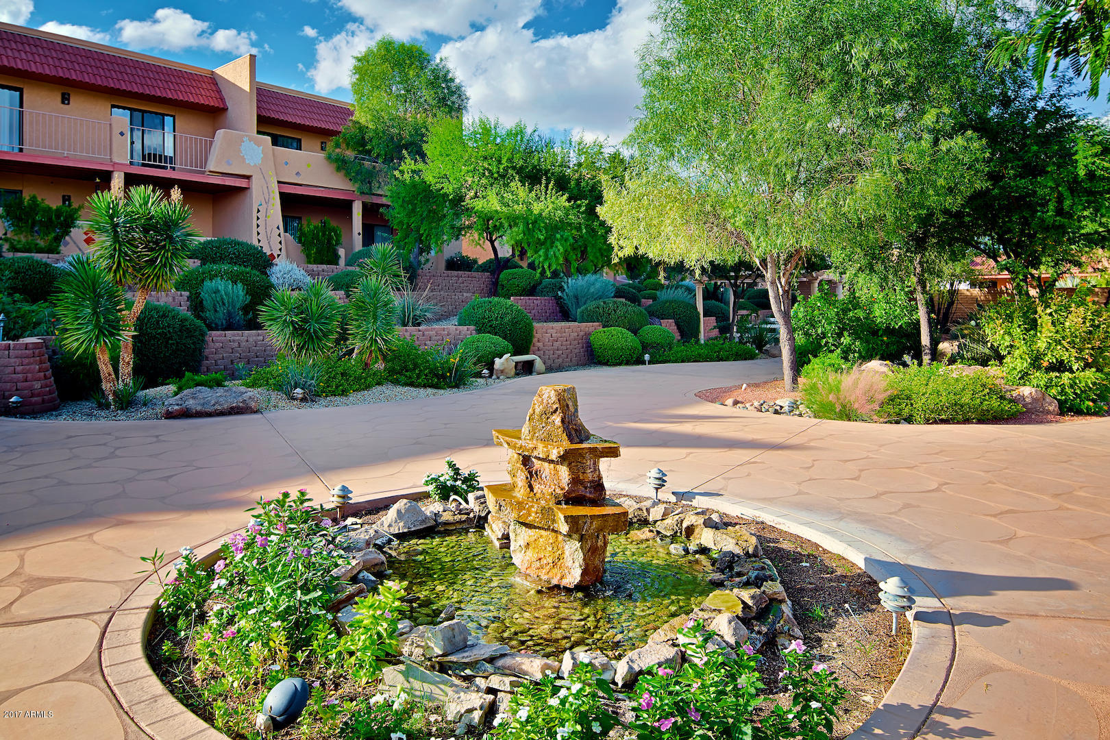 DESERT GOLD CONDOMINIUM - Residential