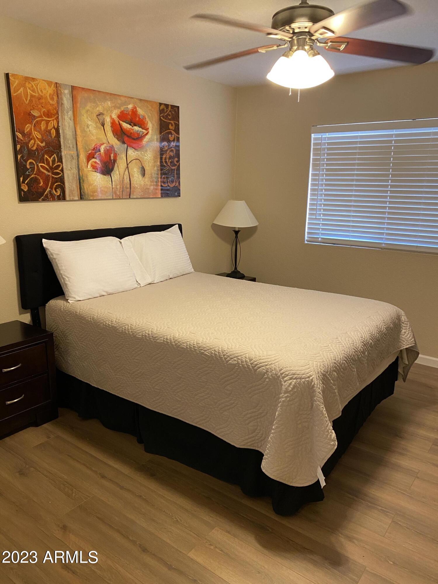 DESERT GOLD CONDOMINIUM - Residential