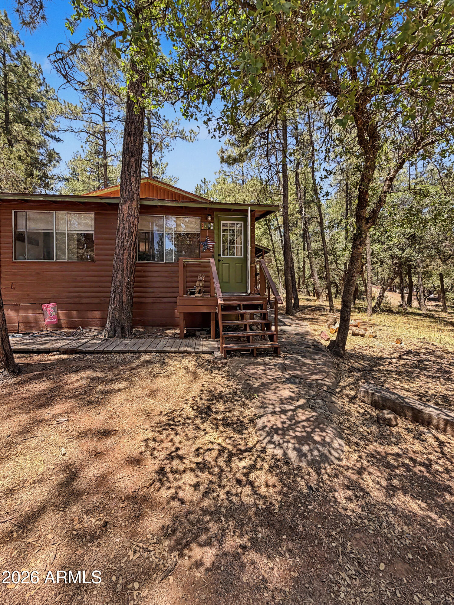 COOL PINES - Residential