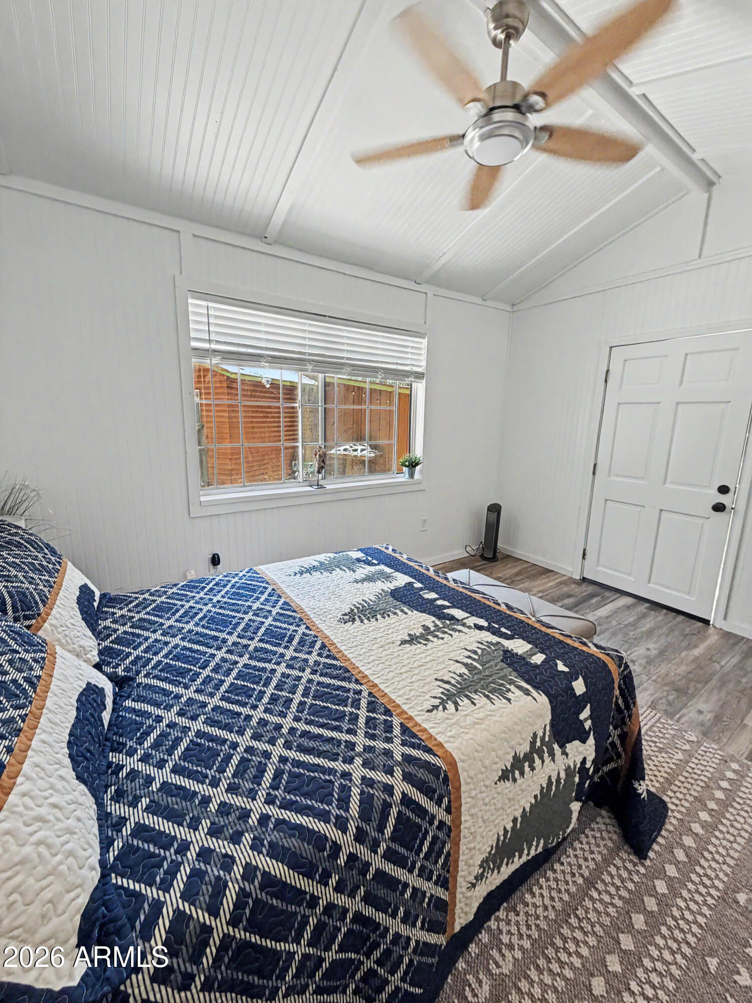 COOL PINES - Residential