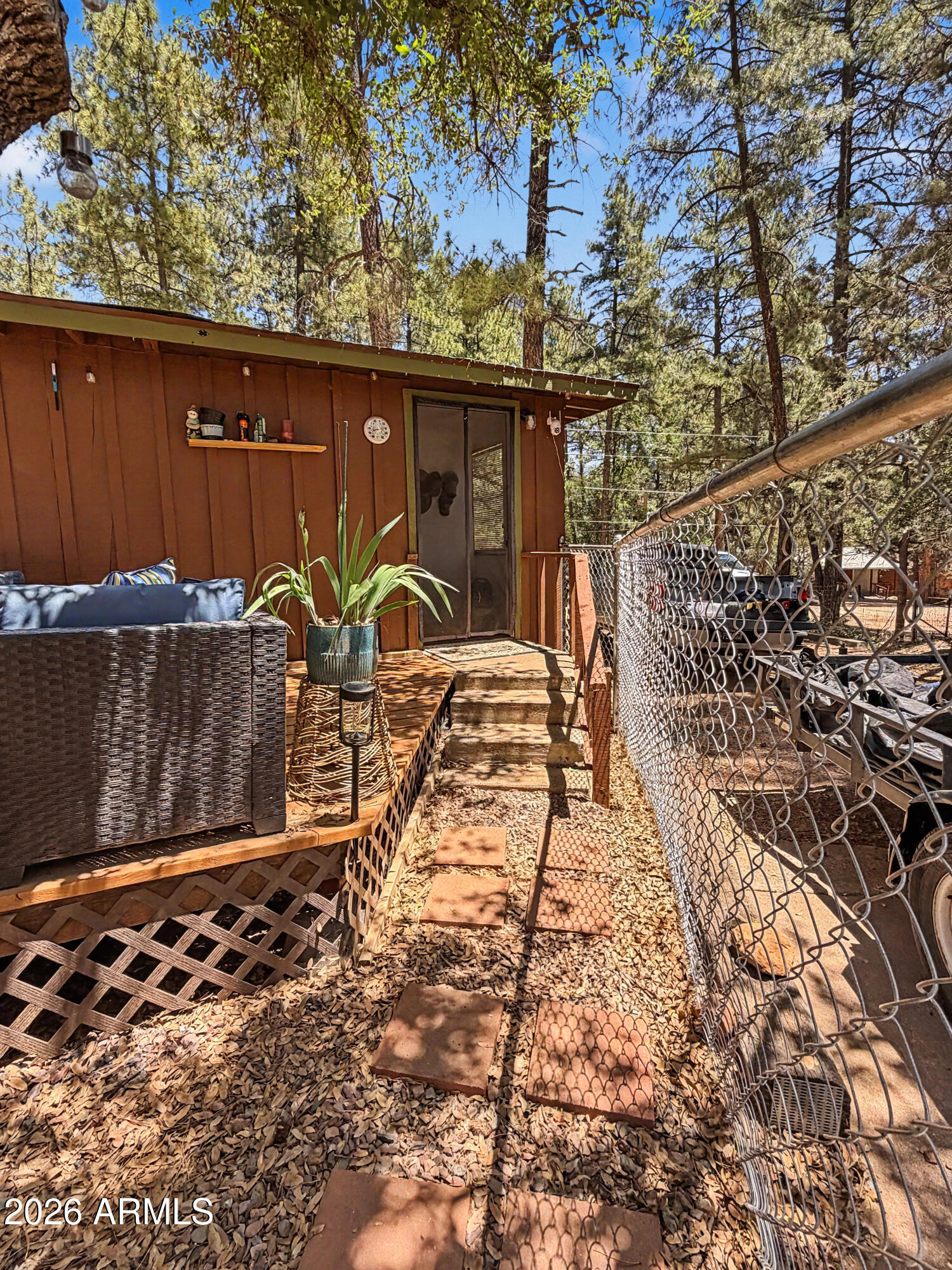 COOL PINES - Residential