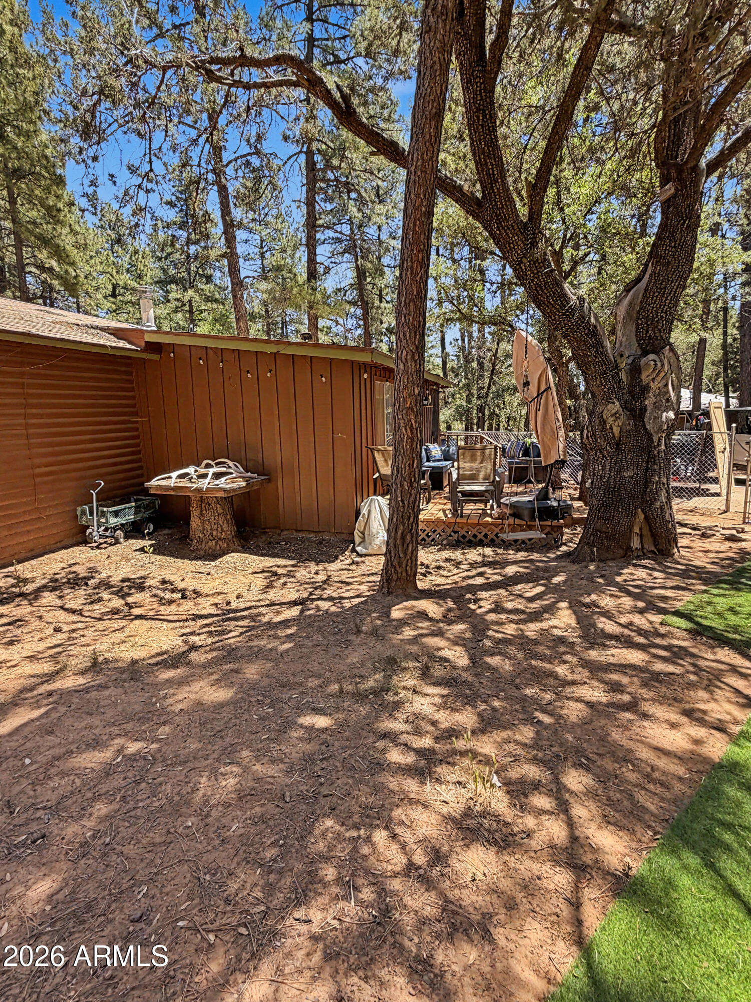 COOL PINES - Residential