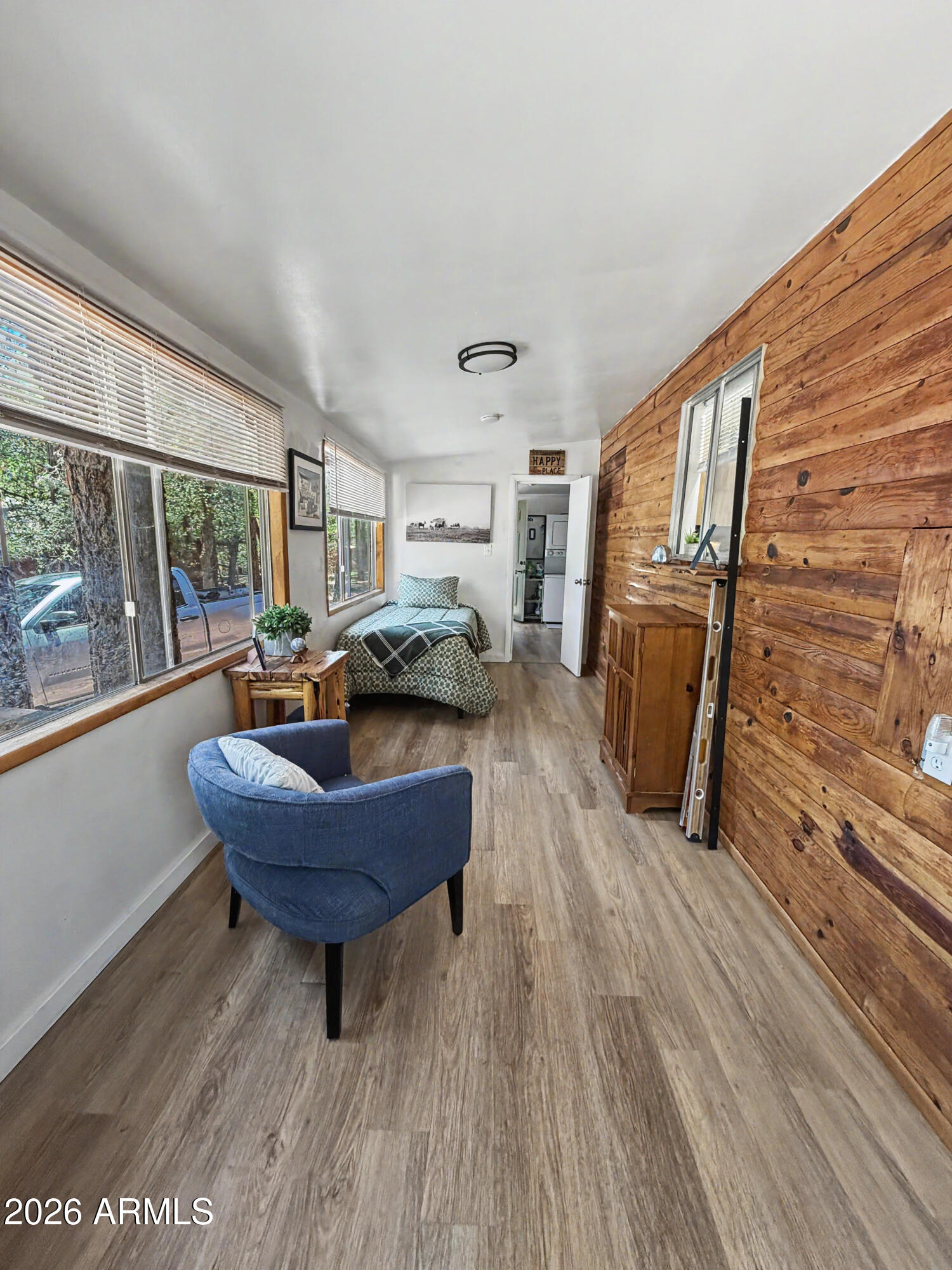 COOL PINES - Residential